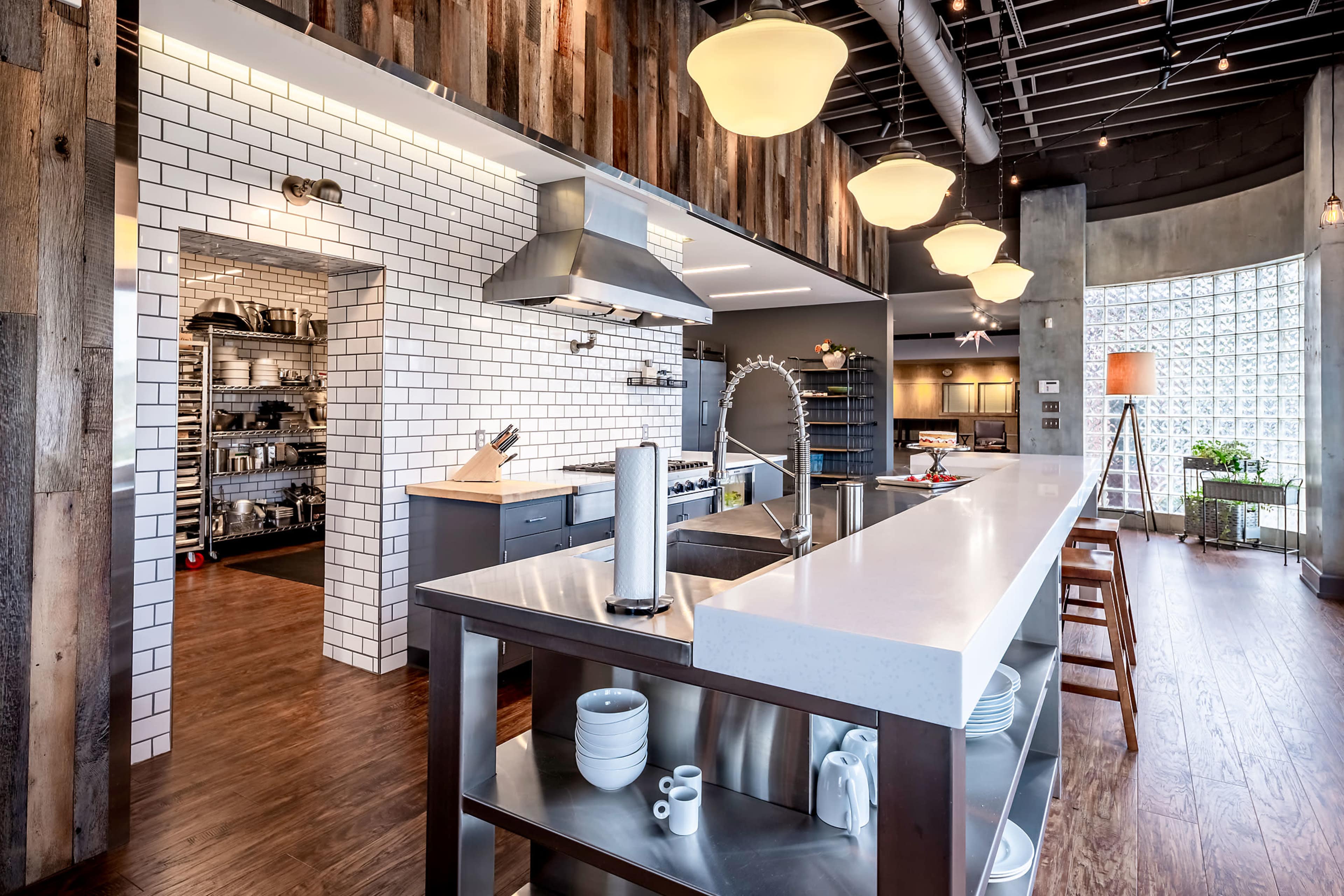 Creative space + kitchen for events, workshops & creative gatherings. Image in Clifton, Cincinnati, OH
