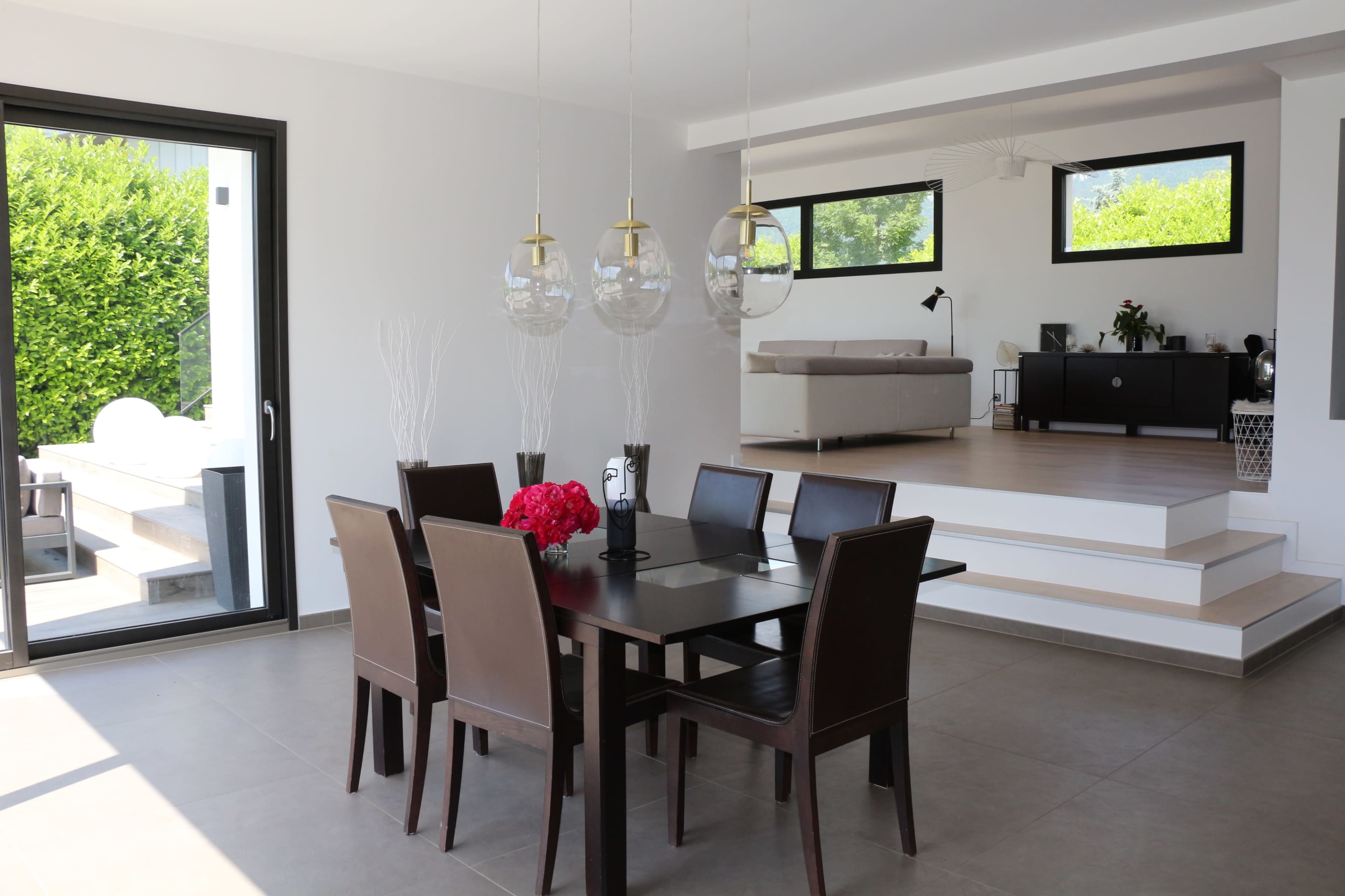 Confidential Villa with Pool & Rooftop Views — Private Day Retreat (12 guests) Image in Vésenex, Divonne les Bains