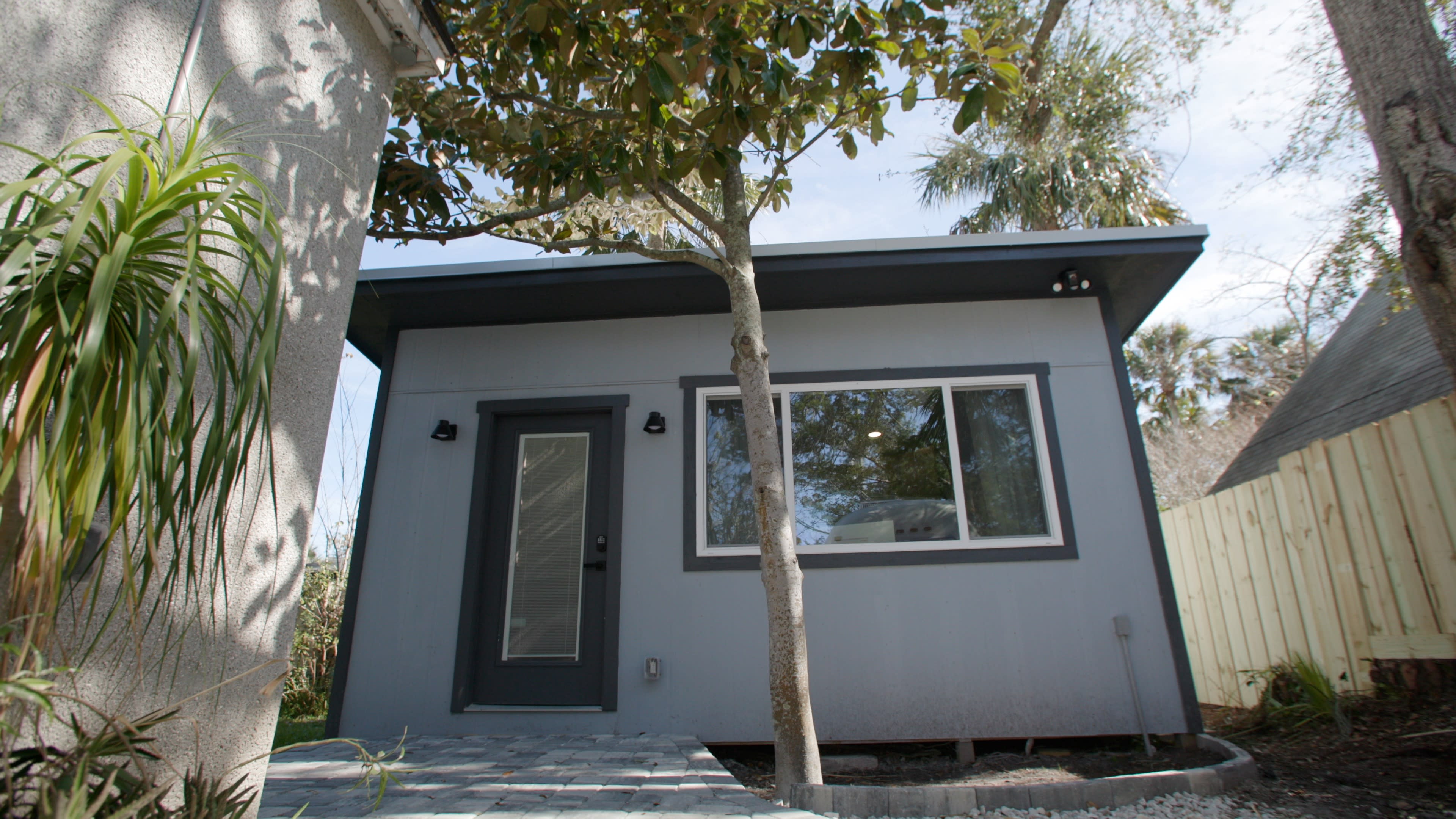 Small Modern Studio at the Beach Image in Atlantic Beaches, Atlantic Beach, FL