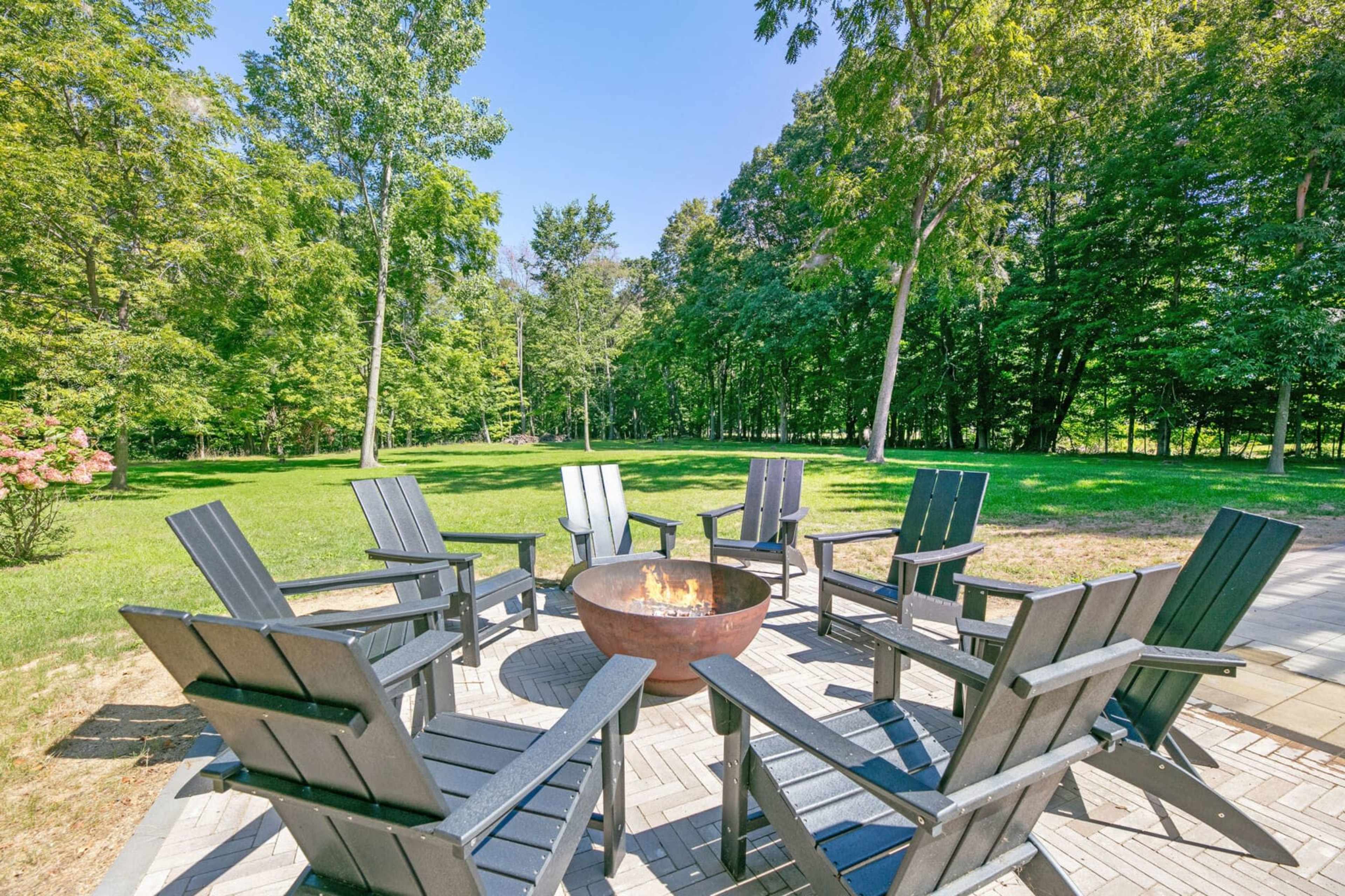 Modern Woodland Cottage Retreat in New Buffalo Image in New Buffalo Township, NEW BUFFALO, FM