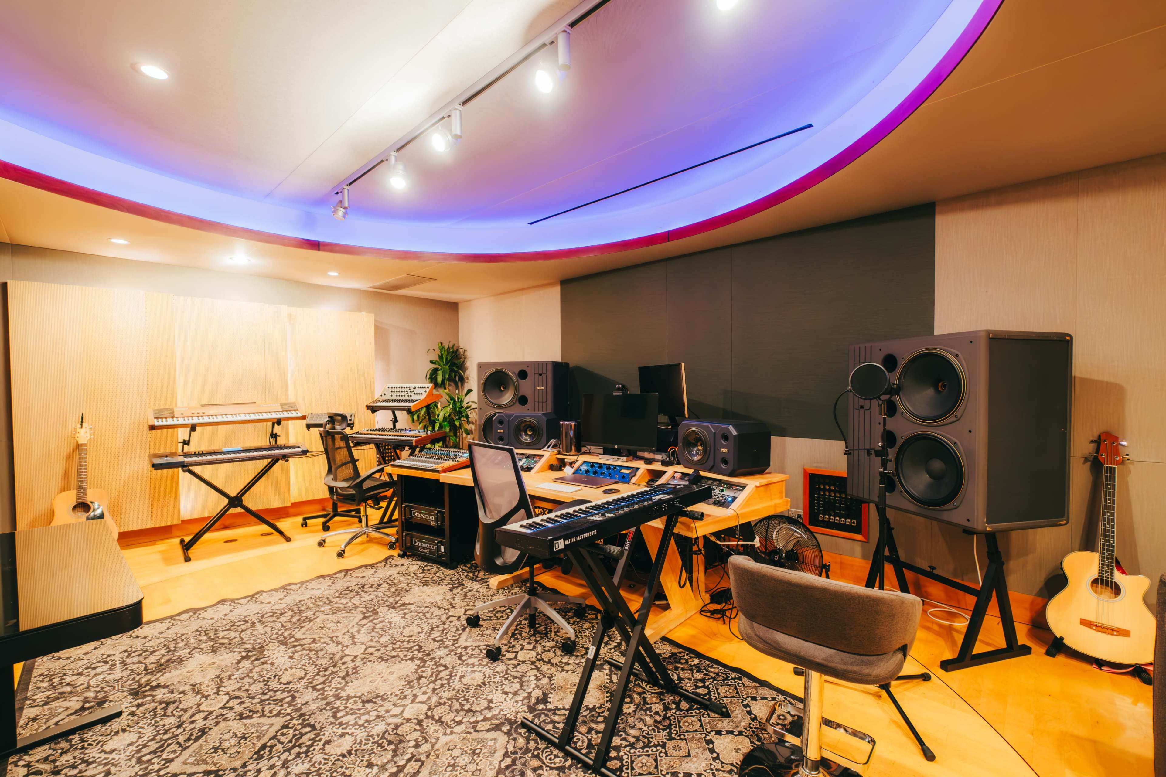West La High End Recording Studio (A Room) Image in Sawtelle, Los Angeles, CA, CA