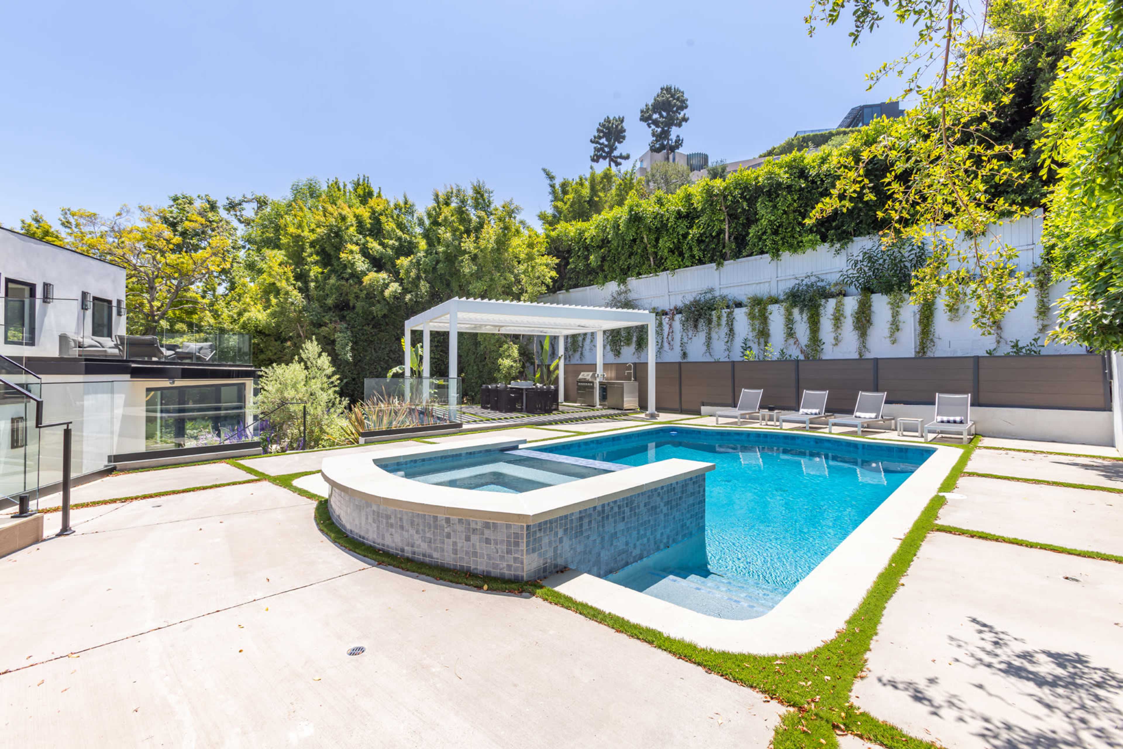 Private 4BR Home | Pool, Hot Tub, Event Ready Image in Central LA, Los Angeles, CA