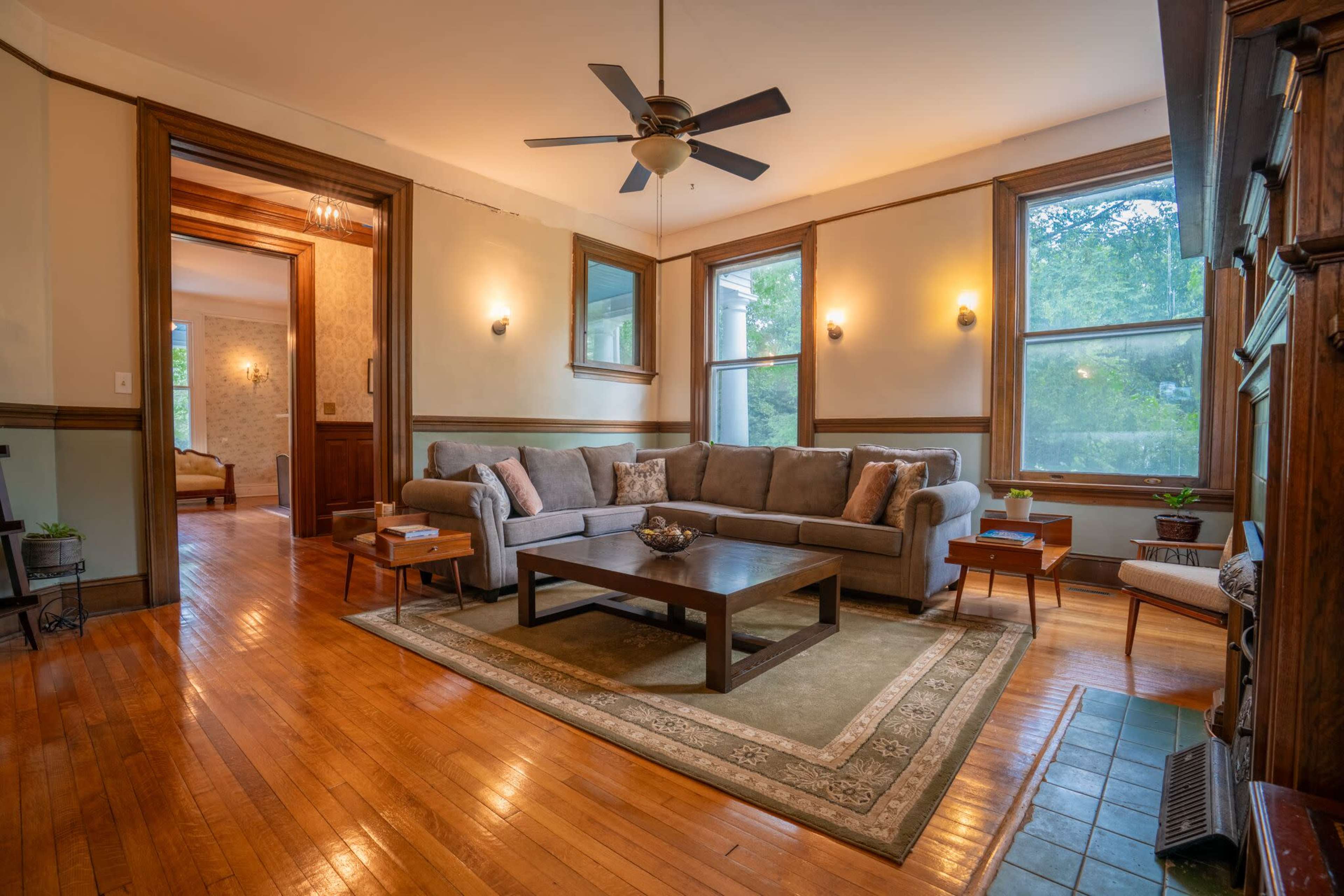 Former Plantation with Amazing Vibe Image in Portsmouth, Portsmouth, VA