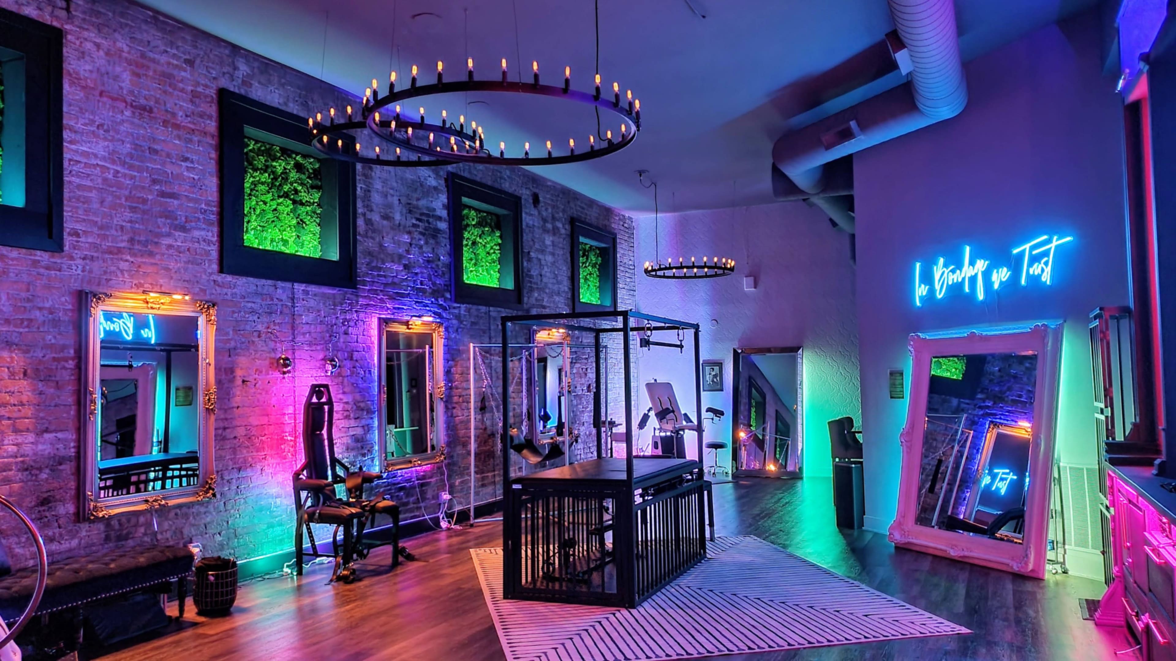 Colorful Luxury Kink Space + Sun Drenched Lounge in River West Image in West Town, Chicago, IL