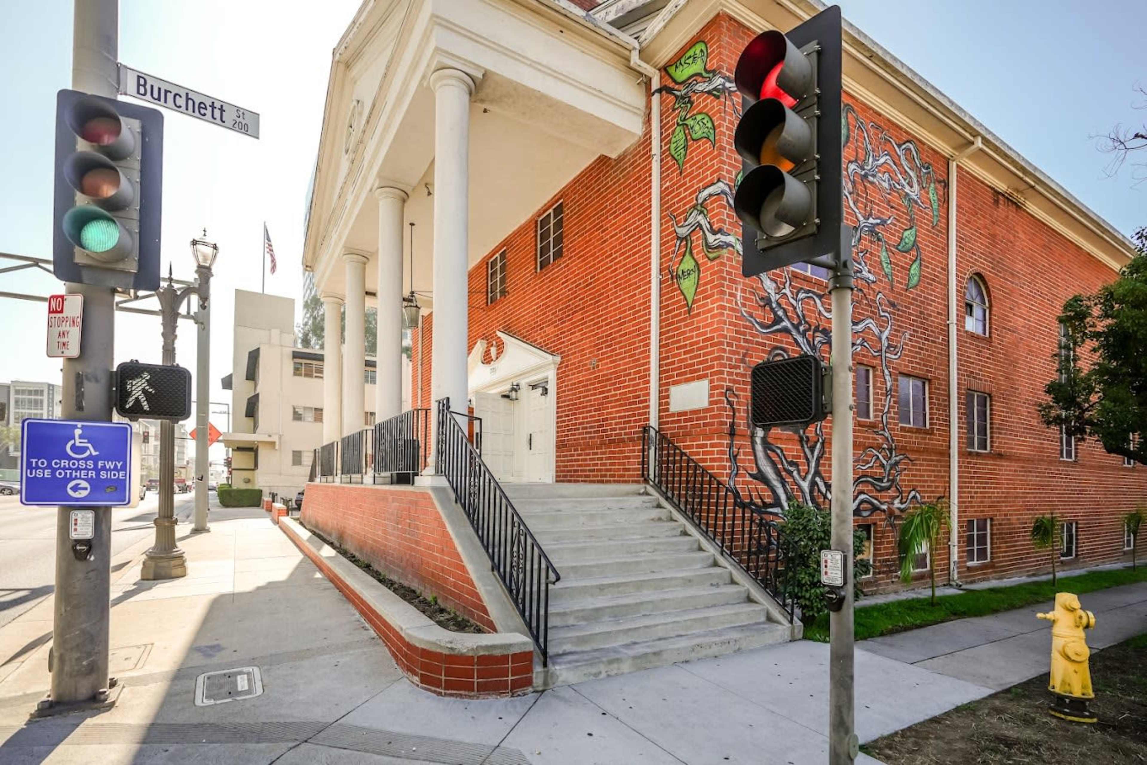 Beautiful Historic Brick Church in Glendale — Sanctuary, Stage, Classrooms & Parking Image in Fremont Park, Glendale, CA