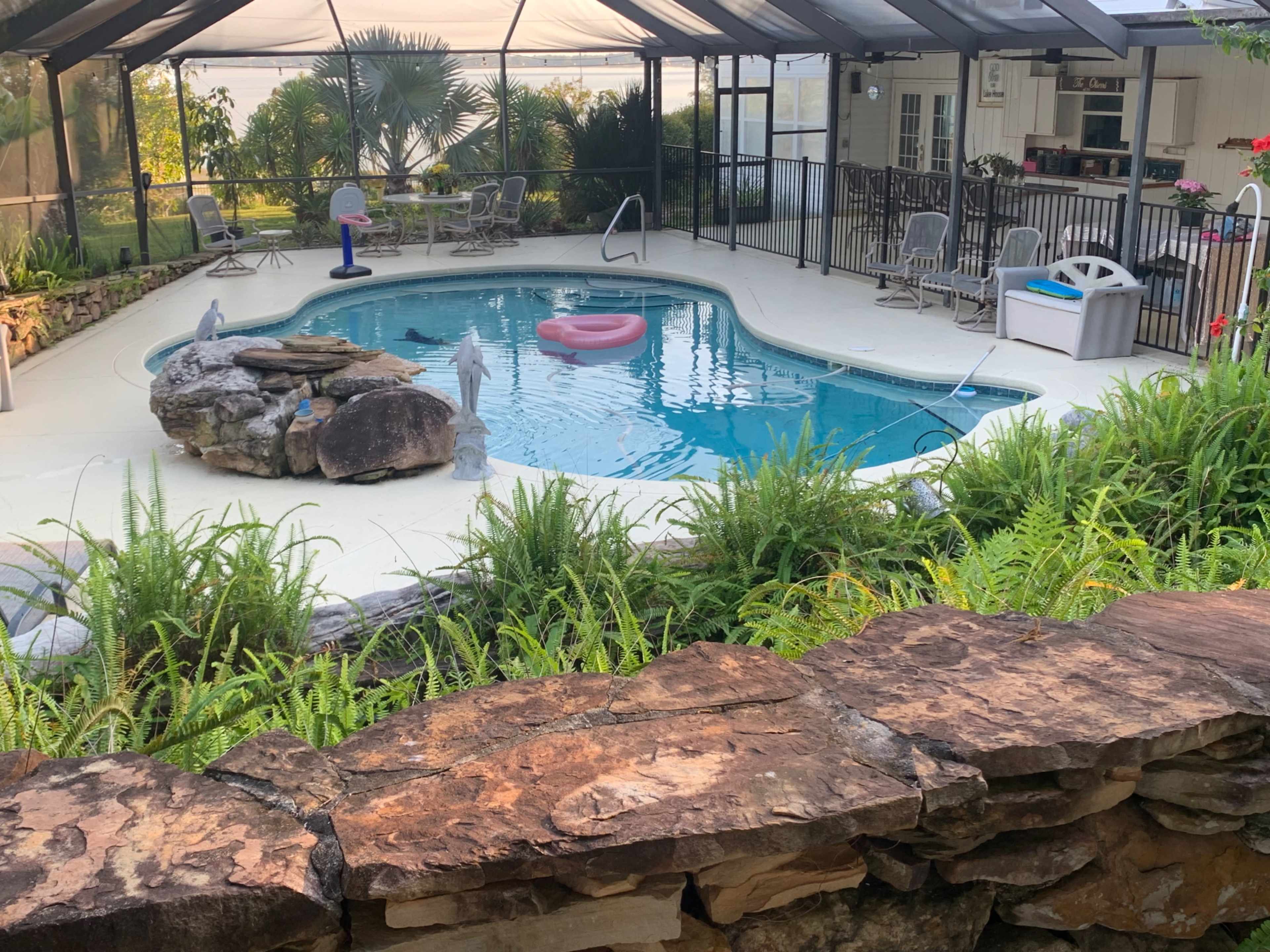 Mango Tango Estate Luxary Pool and Wedding Area Over Looking the Lake Two Studio Bedroom Luxury Suites Available For Bride and Groom Families. Image in Auburndale, Auburndale, FL