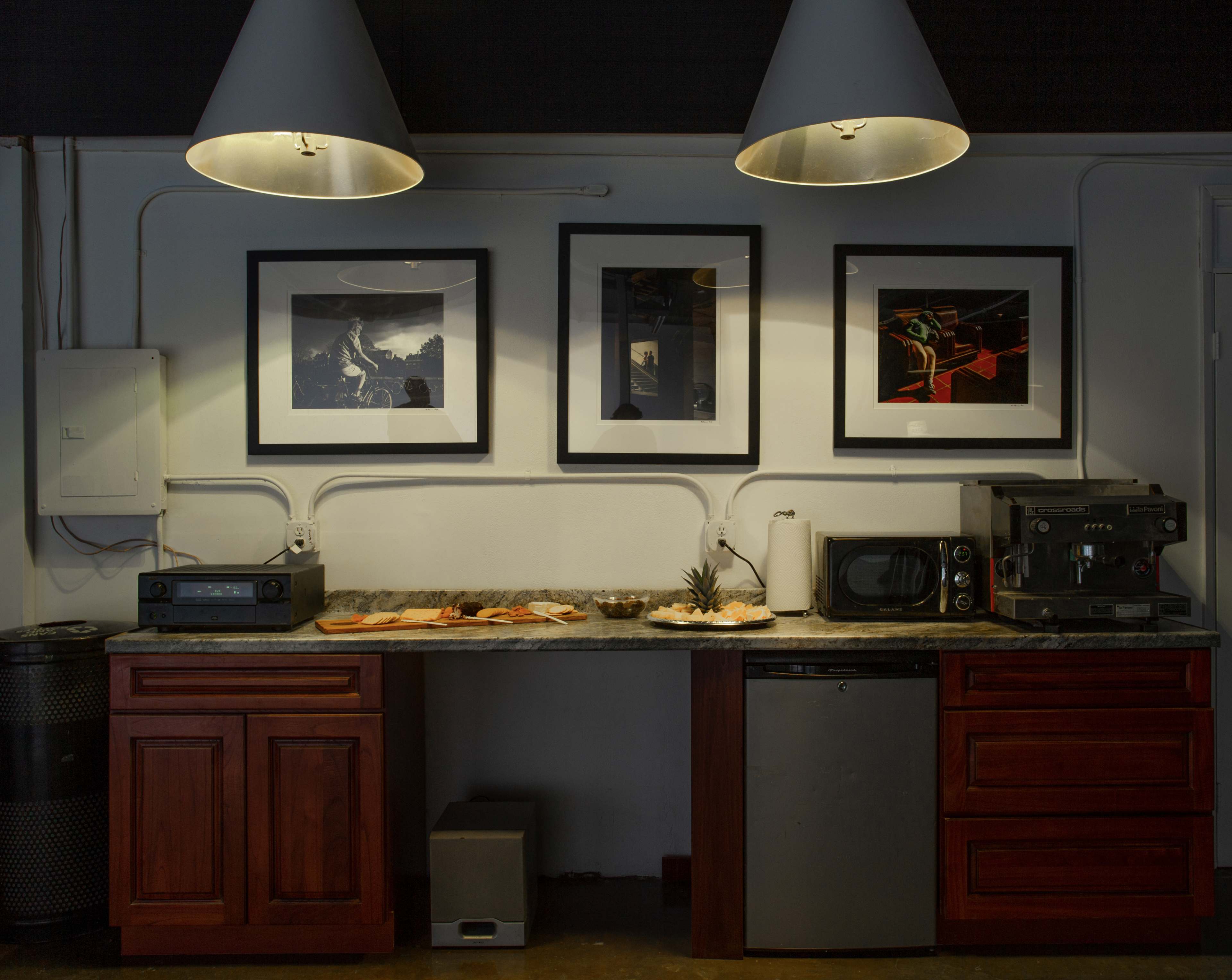 Spacious Studio with a 60' Cyclorama and Amenities Image in , Santa Ana, CA