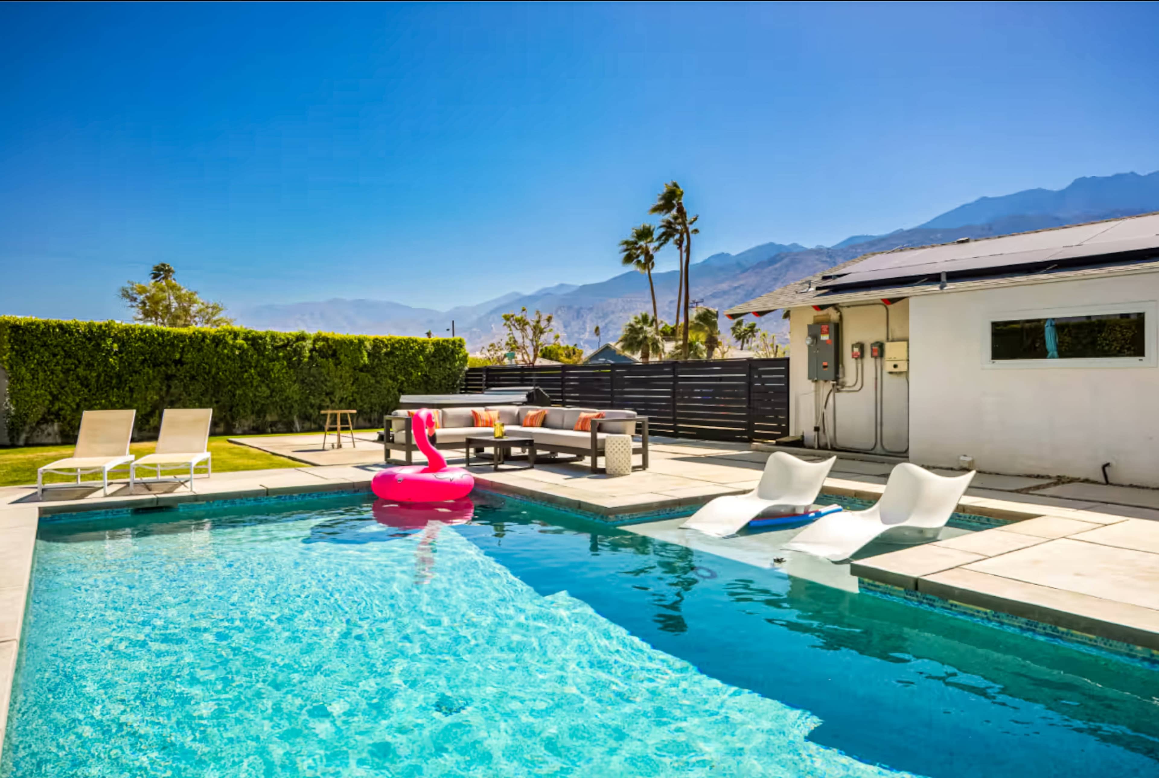 Open-Concept Contemporary House — Production-Ready Indoor Location Image in Palm Springs, Palm Springs, CA