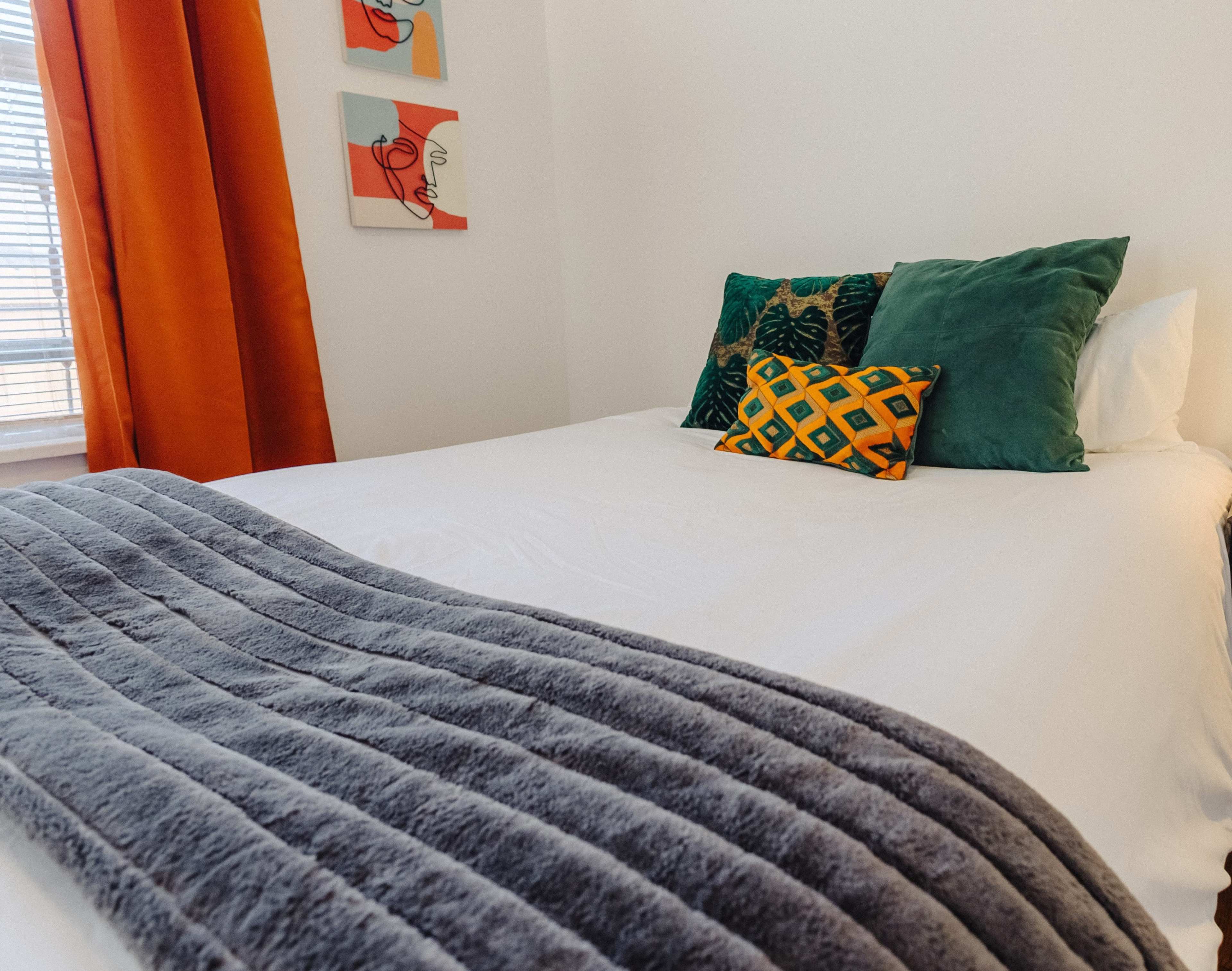 Historic Revival 2BR Midtown Memphis Free Parking Image in Evergreen, Memphis, TN