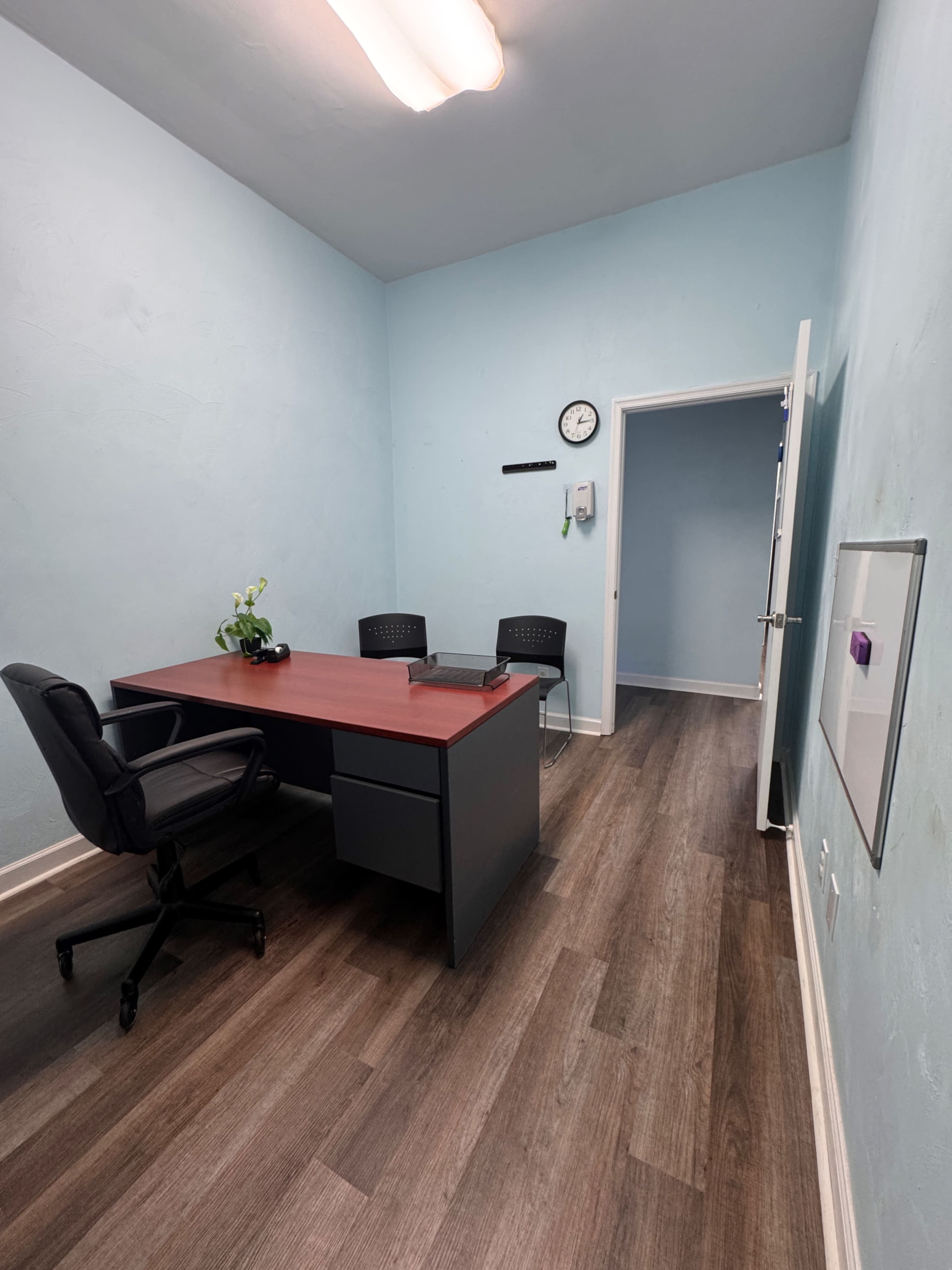 Co-Working Meeting Space Room C Image in Northwest, Virginia, VA