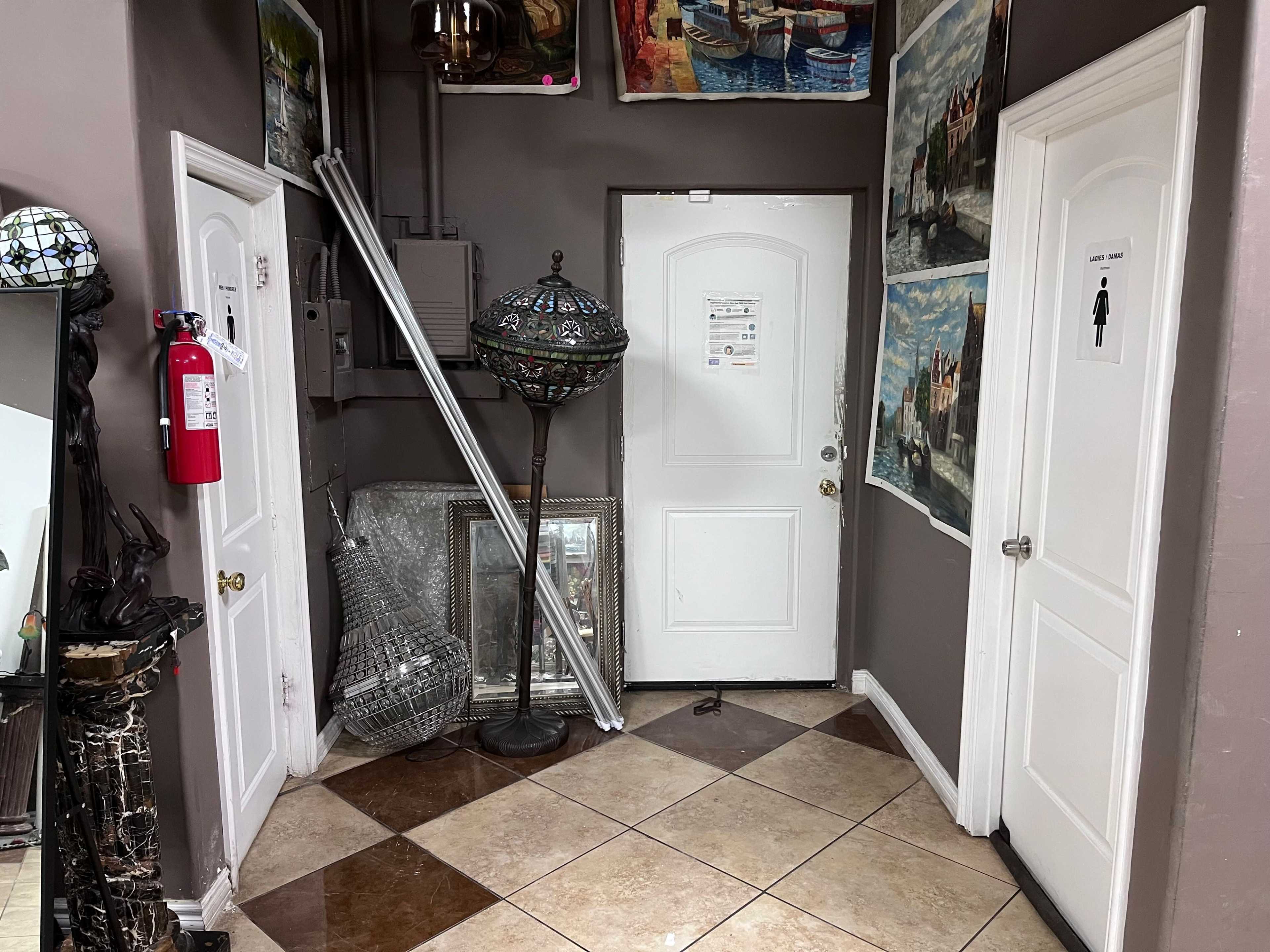 West LA Creative Space Office Image in Crenshaw, Los Angeles, CA