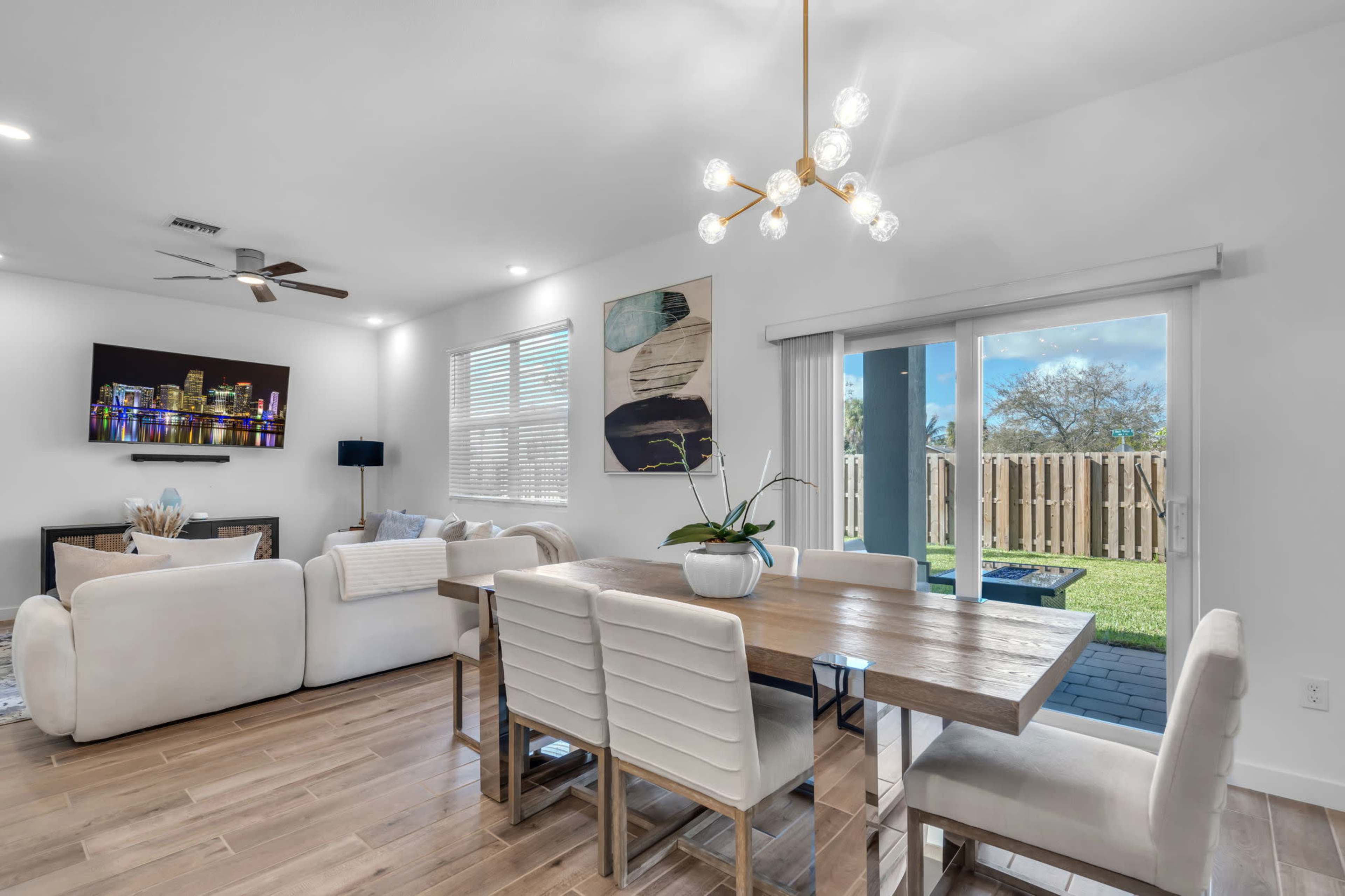 Modern newly built Home Image in Pompano Beach, Pompano Beach, FL