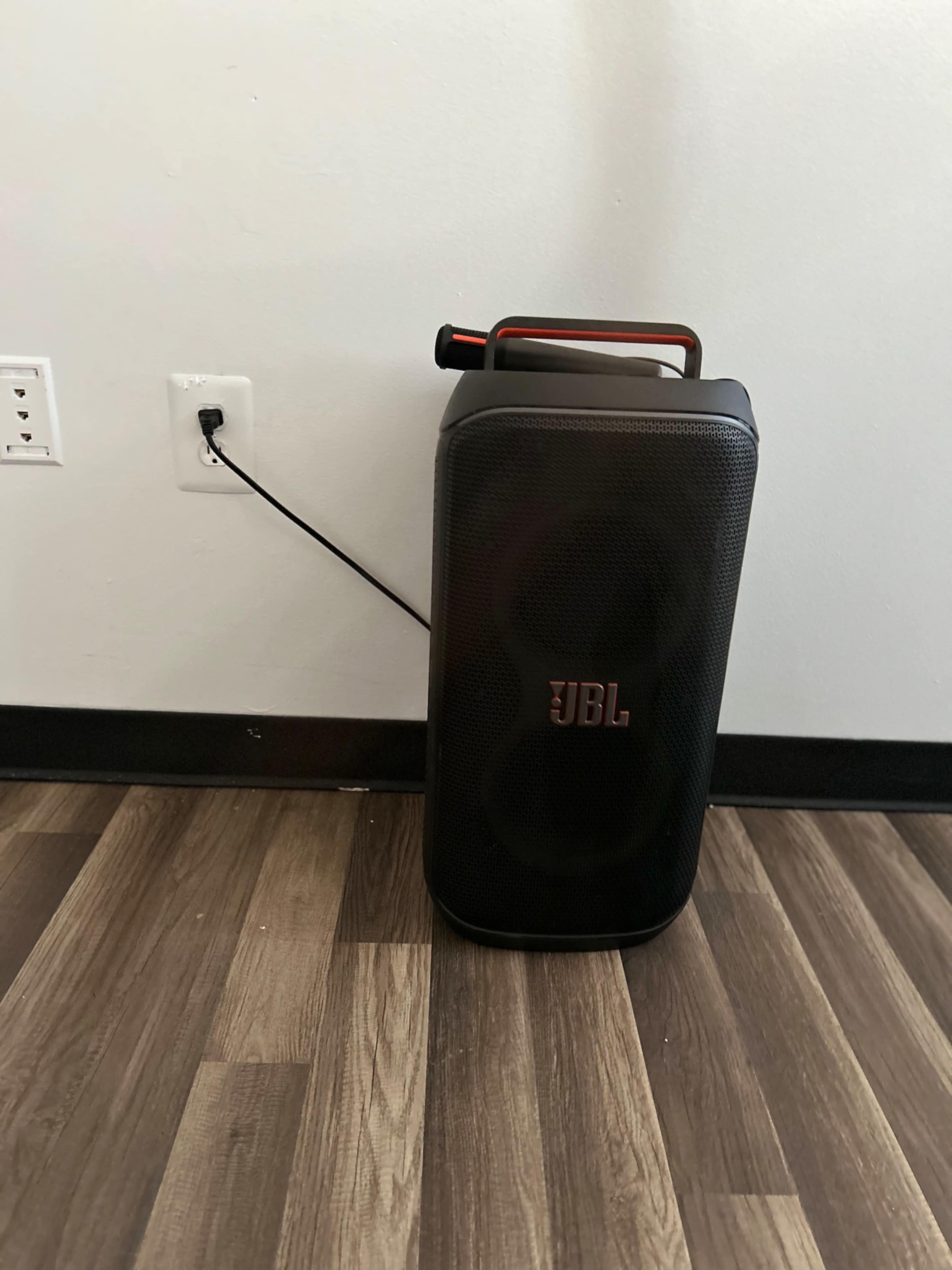 Modern Open-Plan Event Space for Celebrations & Gatherings Image in Overlea, Baltimore, MD