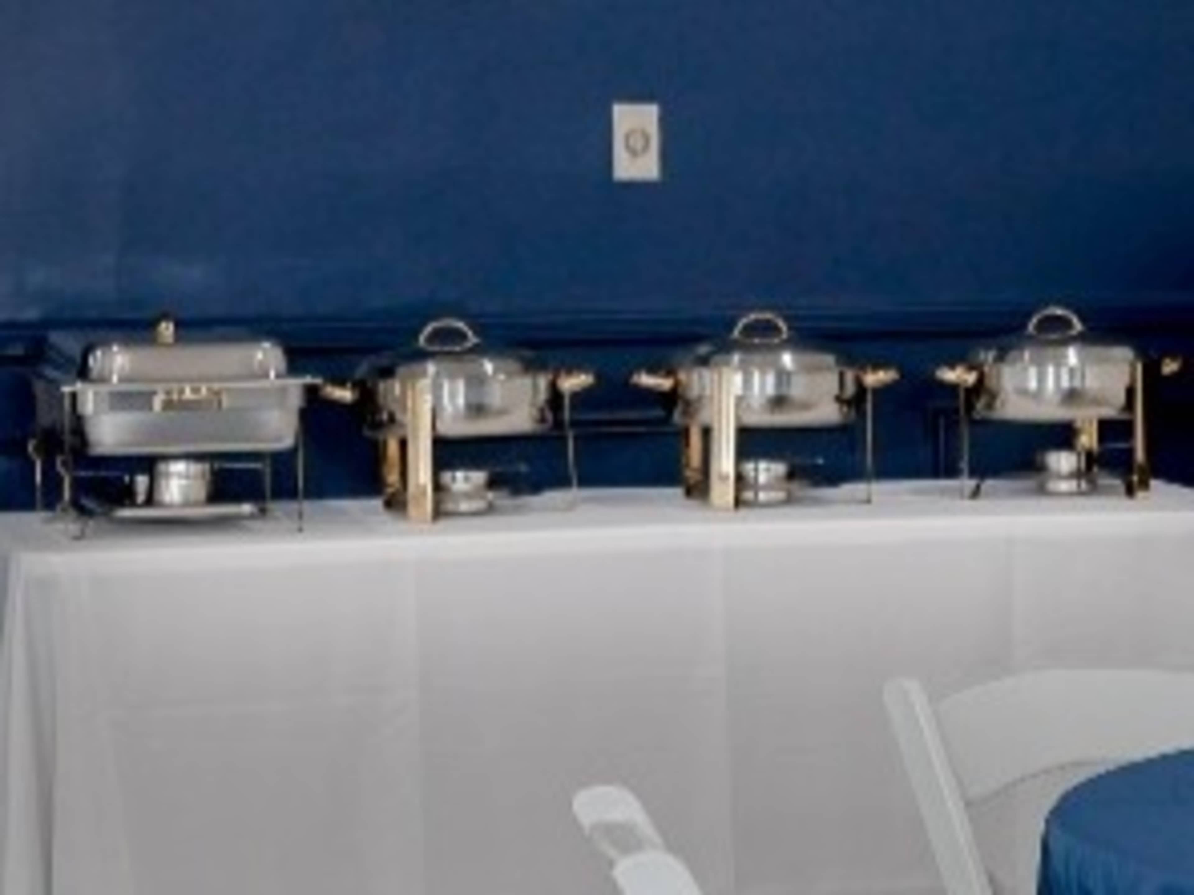 Chafing Dishes