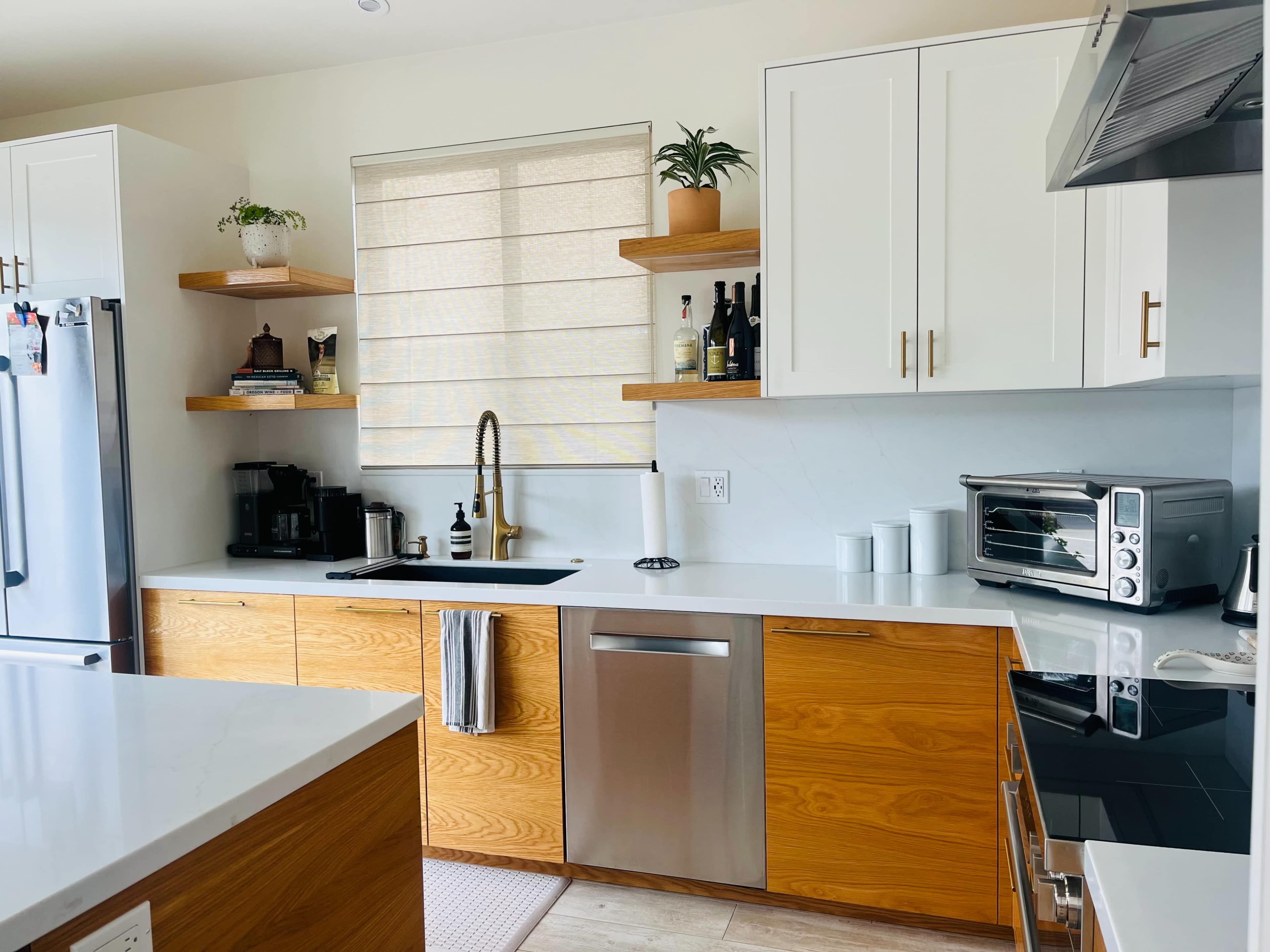 Beautiful Modern Coastal Beach Home Image in Leucadia, Encinitas, CA