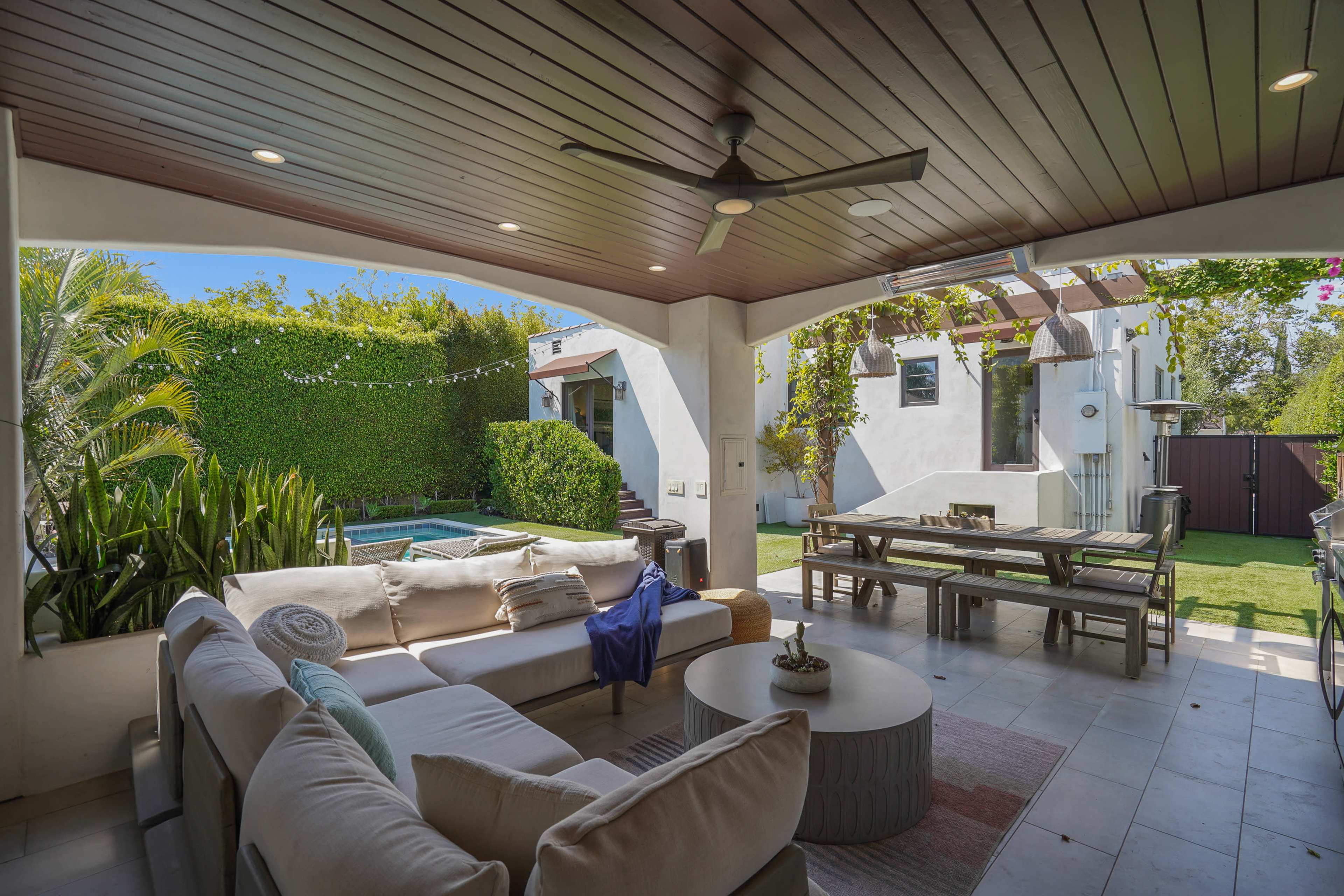 Spanish Style Villa with Private Backyard Oasis Image in Beverly Grove, Los Angeles, CA