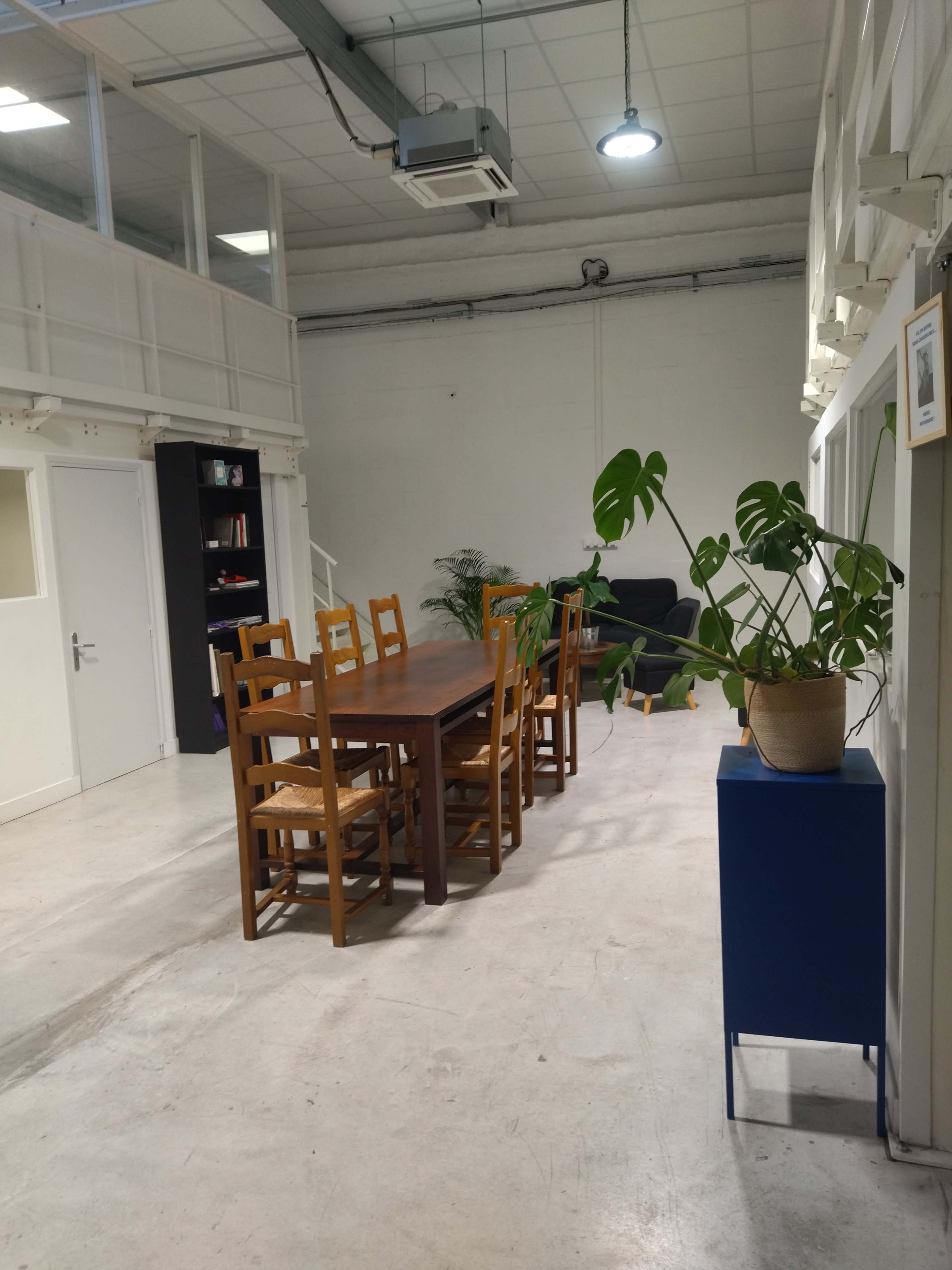 Espace de vie convivial Image dans , Pantin, 