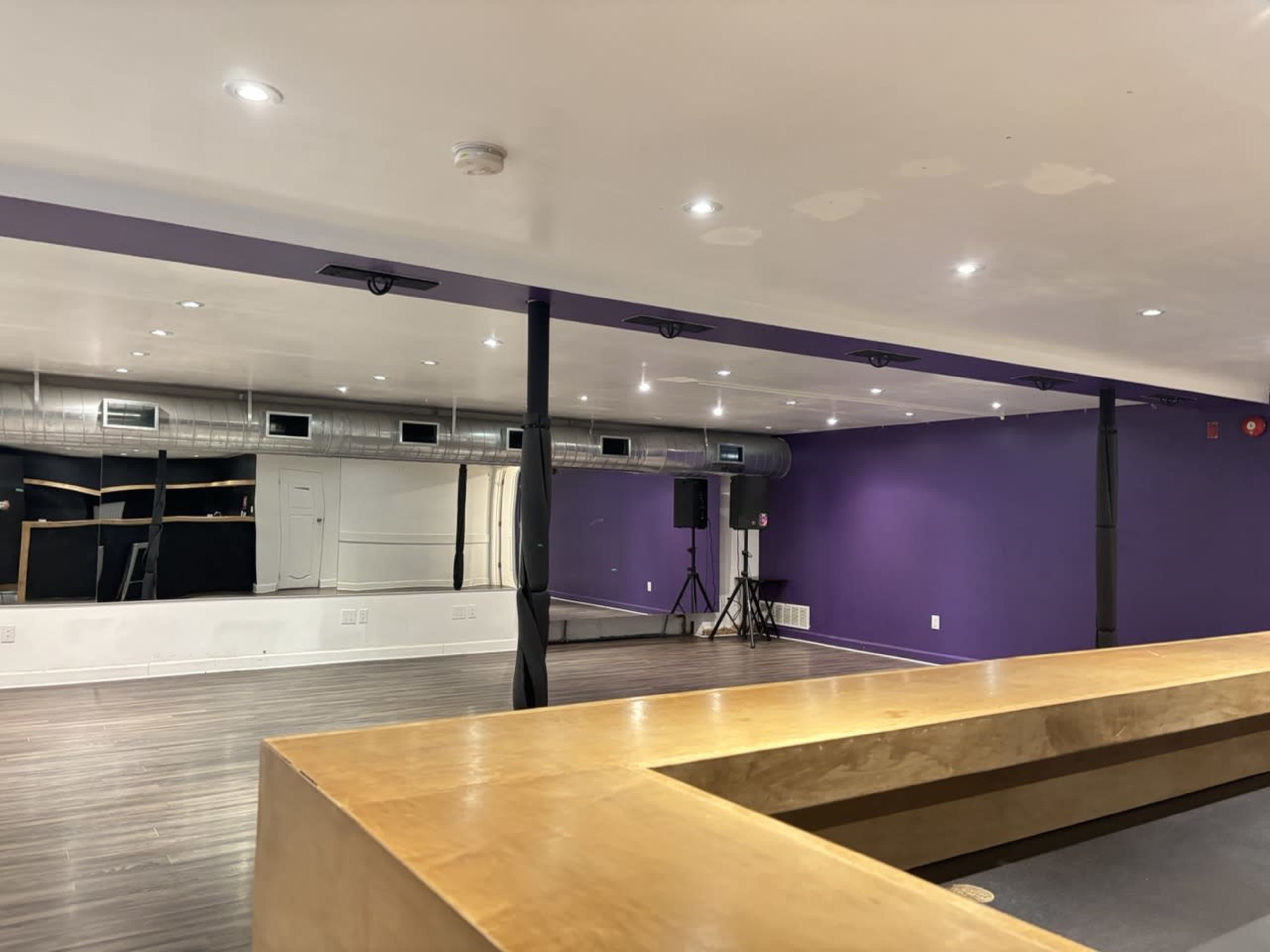 Contemporary Downtown Dance & Event Studio with Bar Lounge Image in Palmerston - Little Italy, Toronto, ON