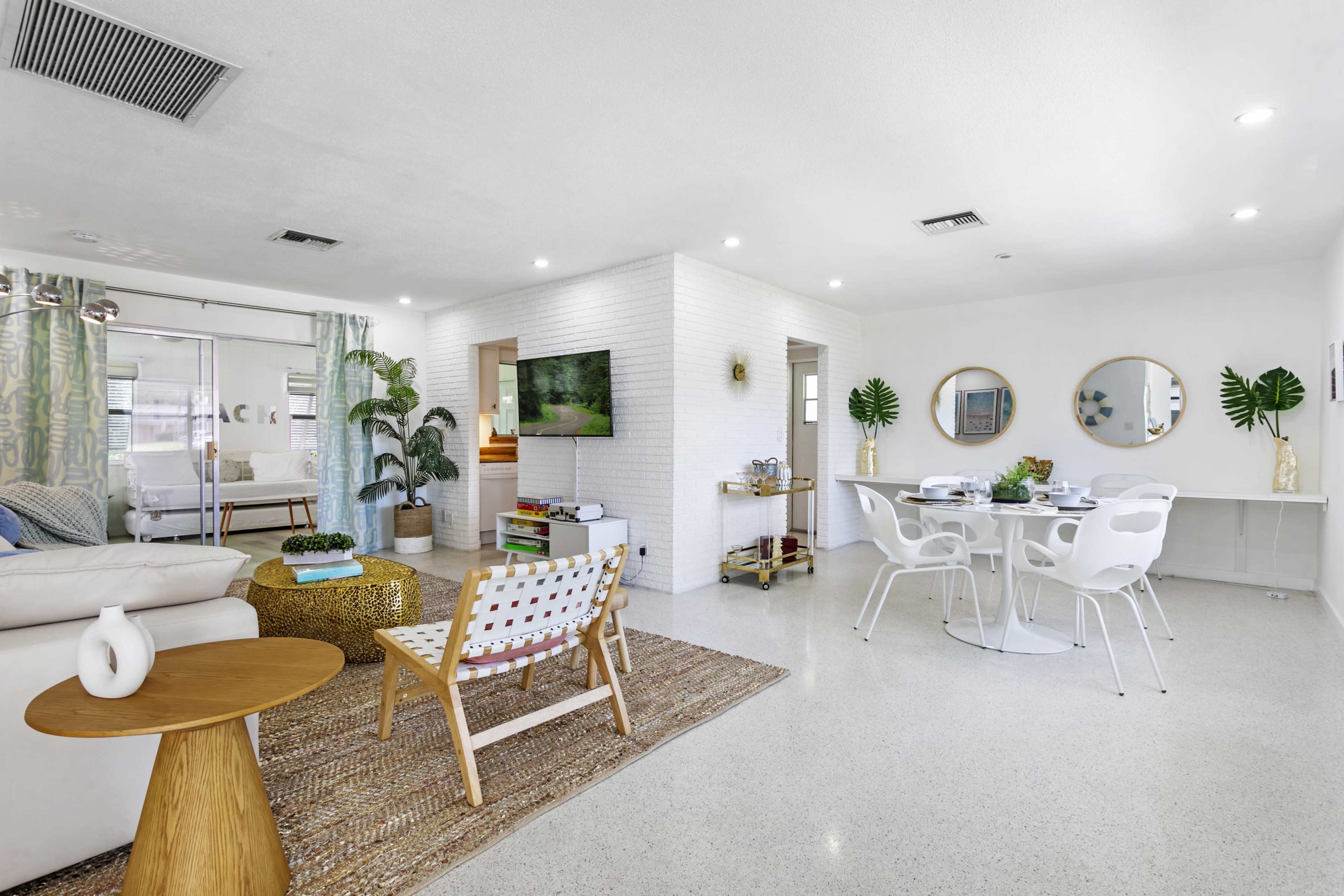 Fairhaven Mid Century Modern Home Image in North Palm Beach, north palm beach, FL