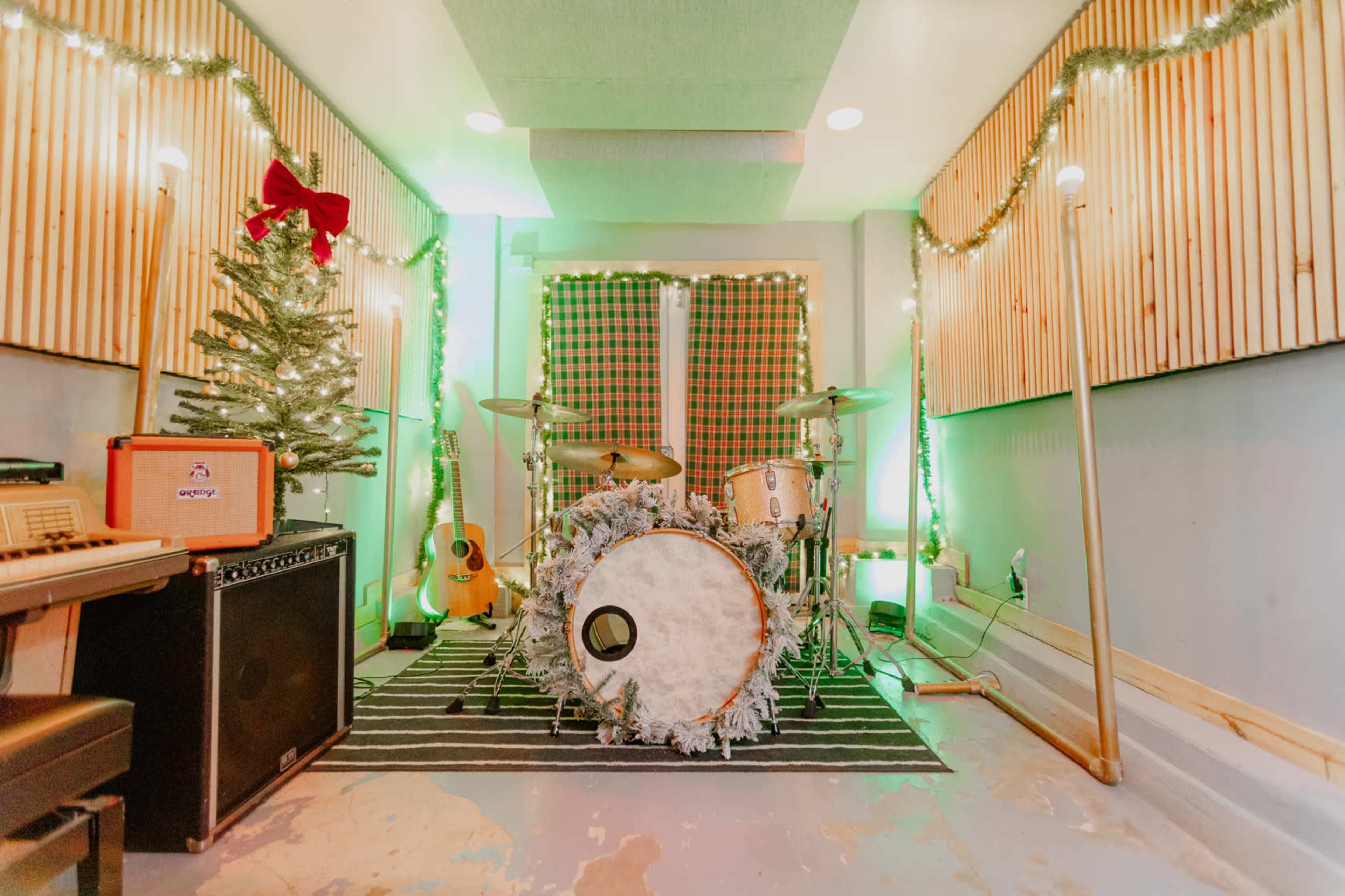 Recording Studio -Music Row- The Hideout Image in Edgehill, Nashville, TN