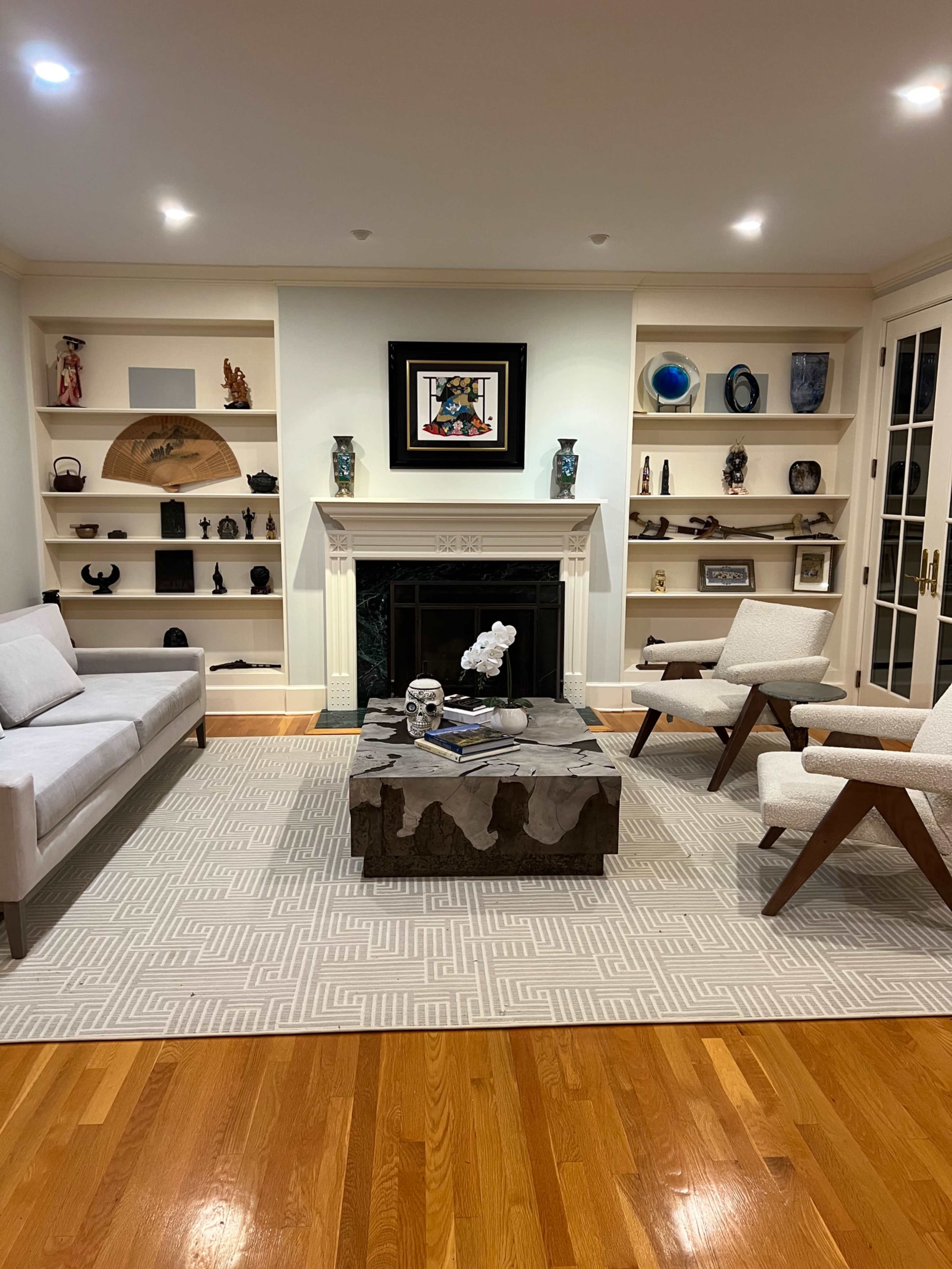 Large home in wooded area with in-ground swimming pool and hot tub, flagstone patio with outdoor kitchen and lake minutes from NYC Image in Greenwich, Greenwich, CT