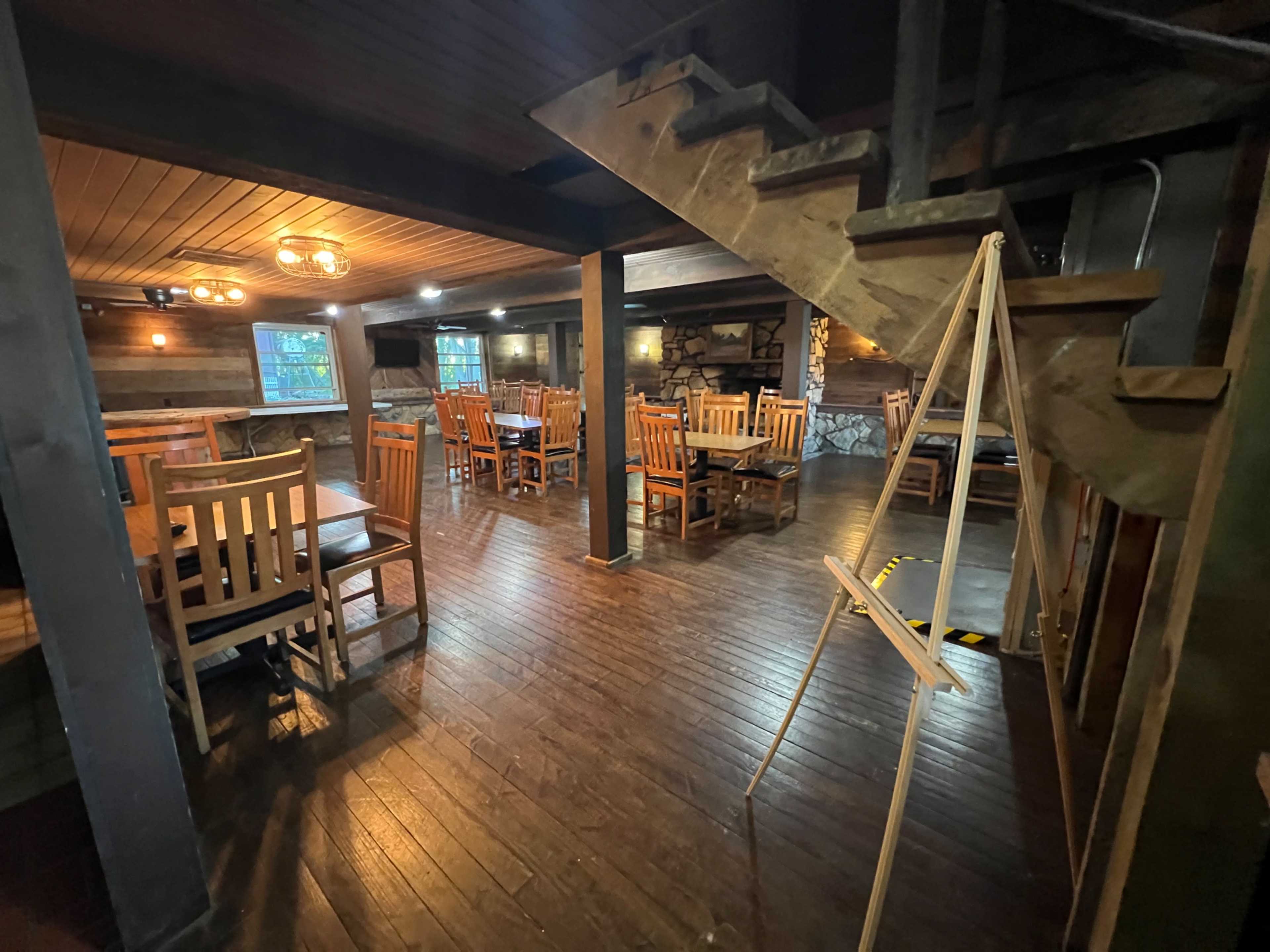 Rustic Barn & Victorian Home Image in Oregon-Nashua Township, Oregon, IL