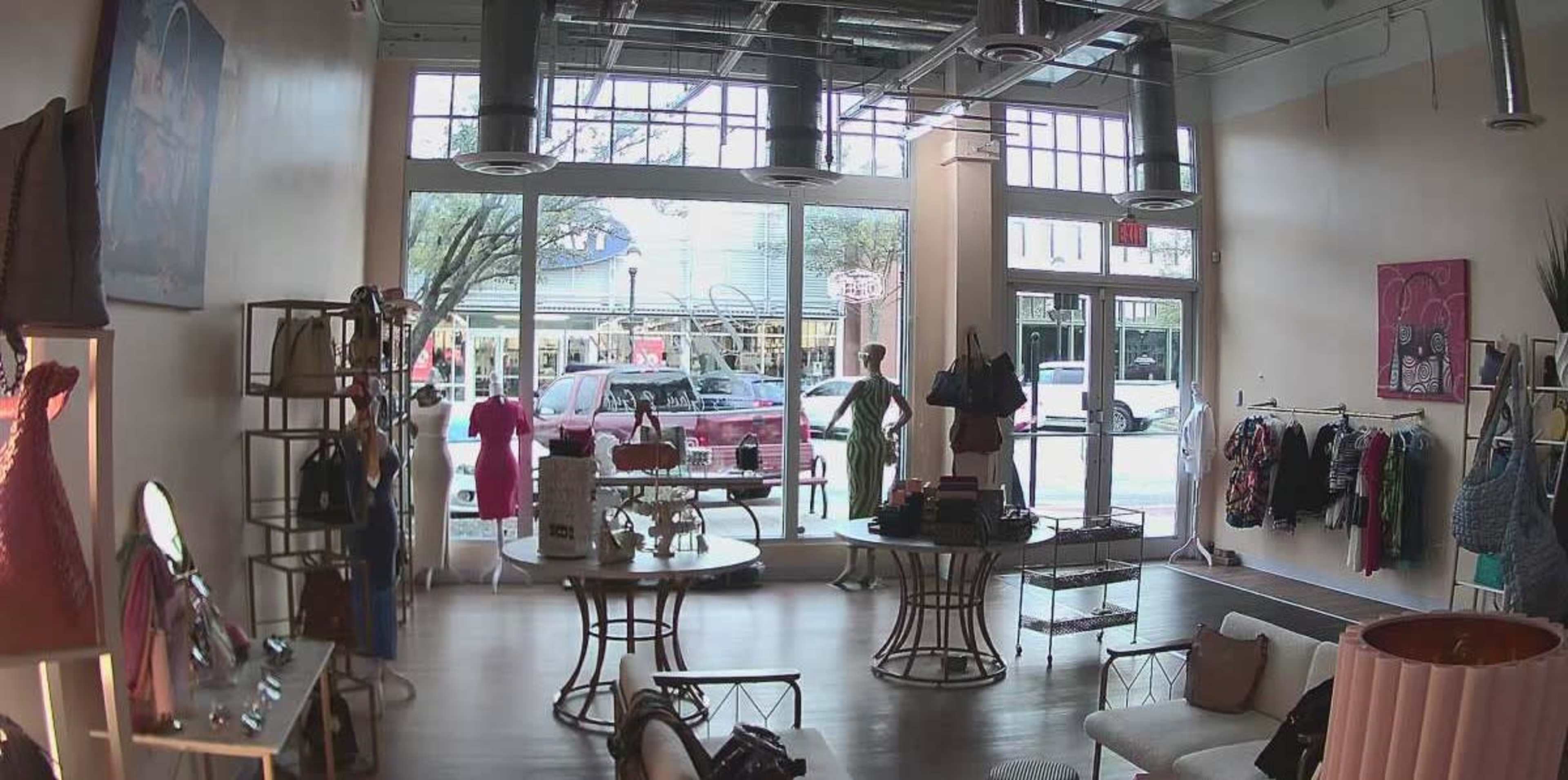 "Chic Boutique Space for Meetings & Intimate Events - Stylish, Spacious & Versatile - "Trendy Modern Loft for Events & Meetings - Ideal for Parties, Showers & Networking Image in Garland, Garland, TX