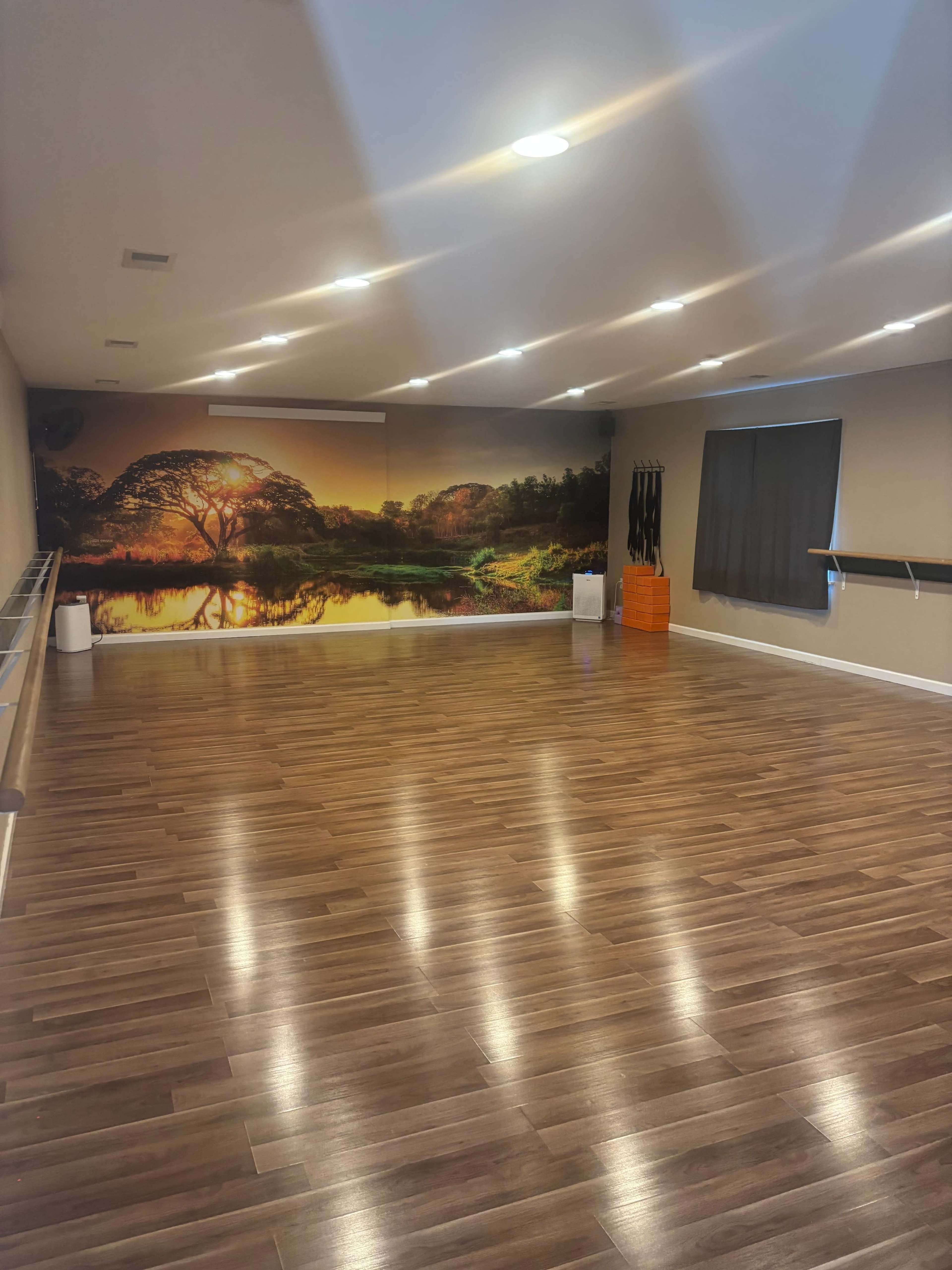 Studio Open Floor Space Image in , Stafford, VA