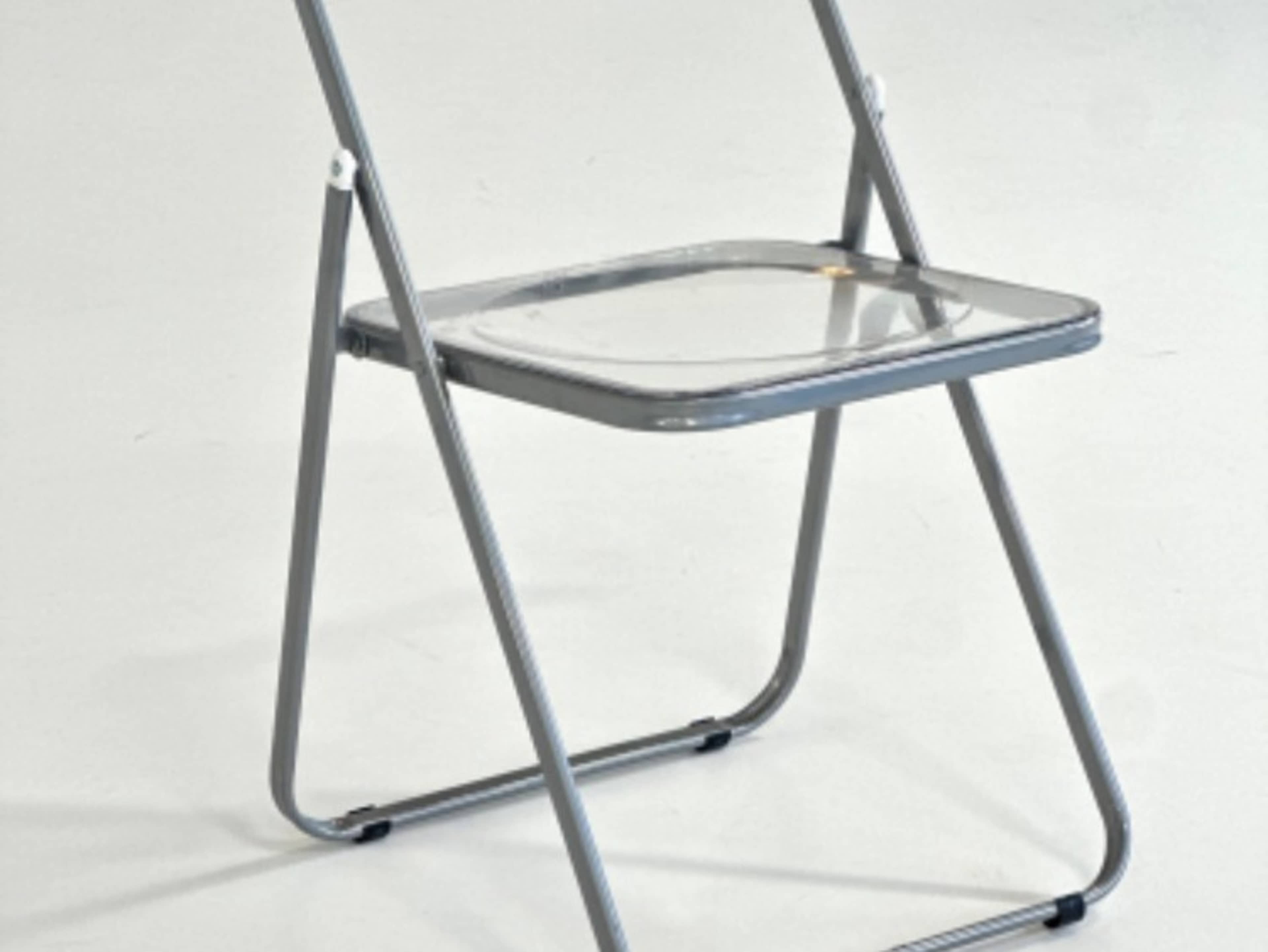 Extra Acrylic Chair 