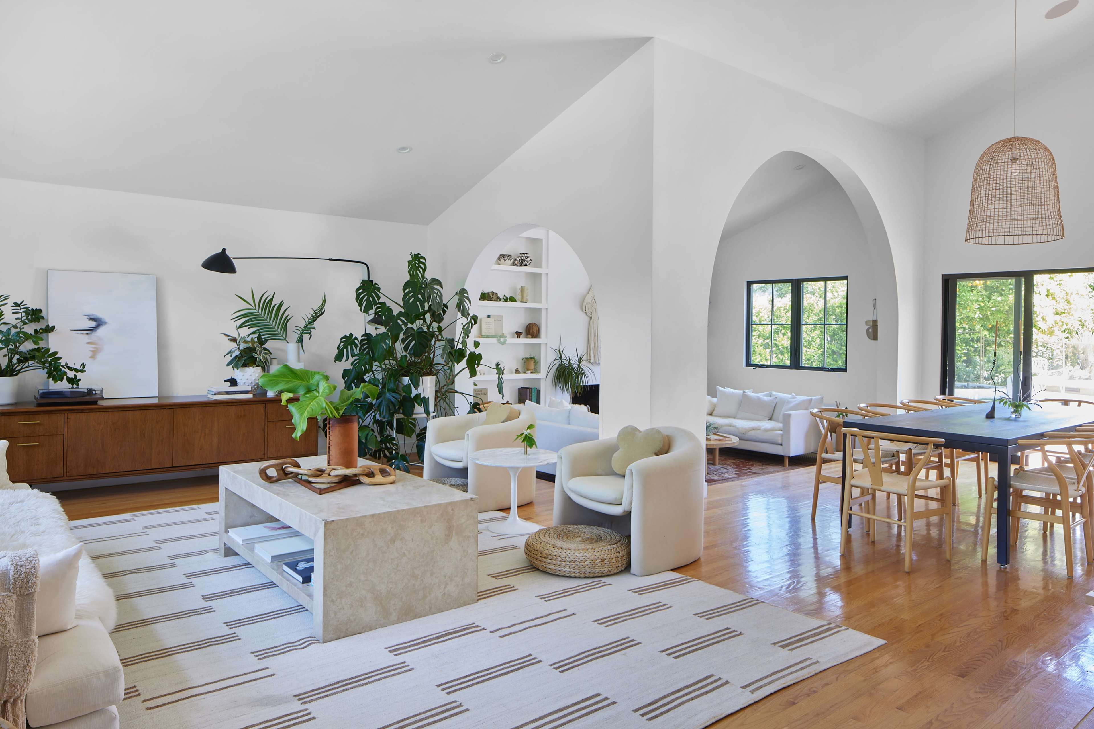 The Brookstead | bright, unique, + lush Image in Tarzana, Tarzana, CA