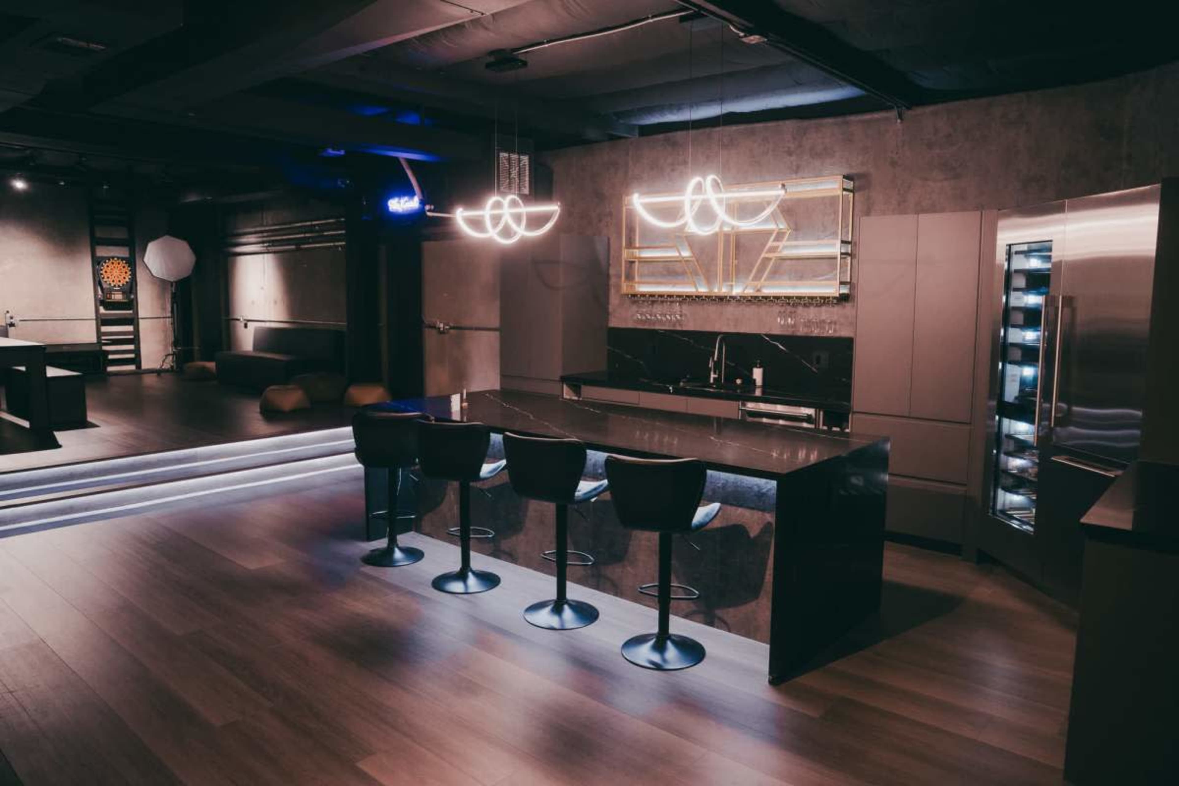 Luxury Event Space With Contemporary Loft Image in Glen Eden, Hayward, CA