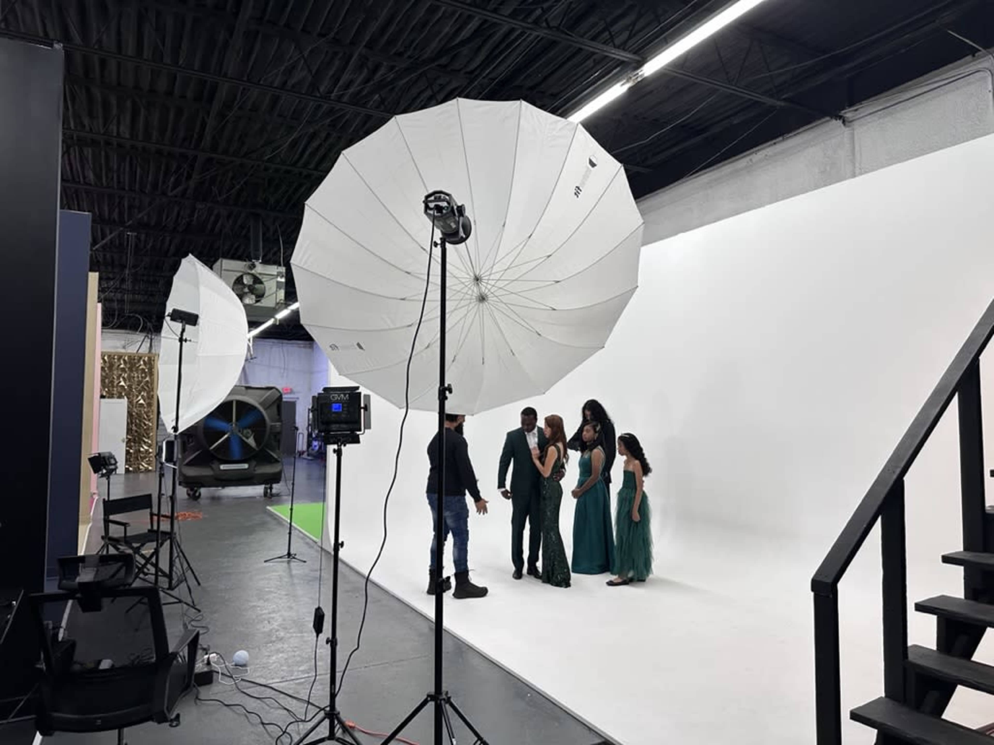 20 Foot Cyc Wall + Green Screen Cyc Studio For Photo and Film Image in , Atlanta, GA