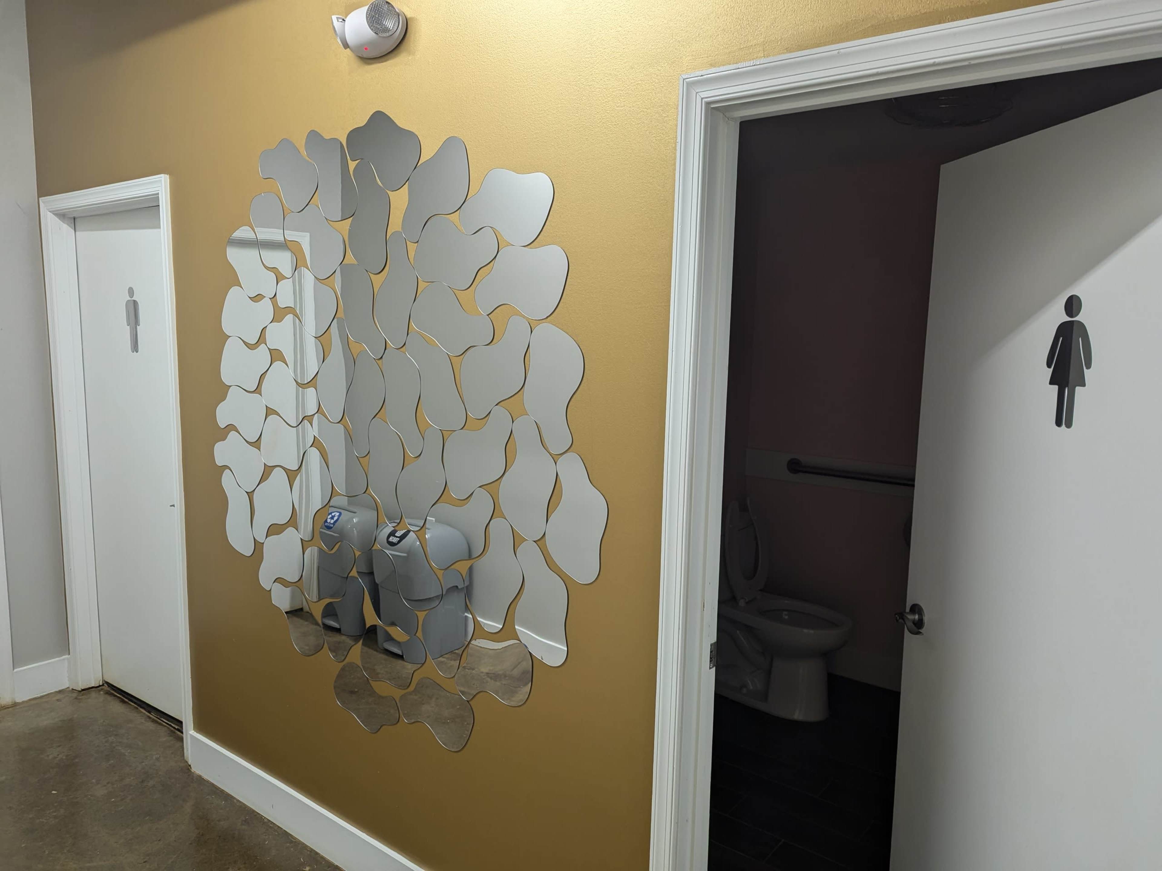 Classroom on Henrico in front of raceway and E Laburnum Avenue Image in , Henrico, VA