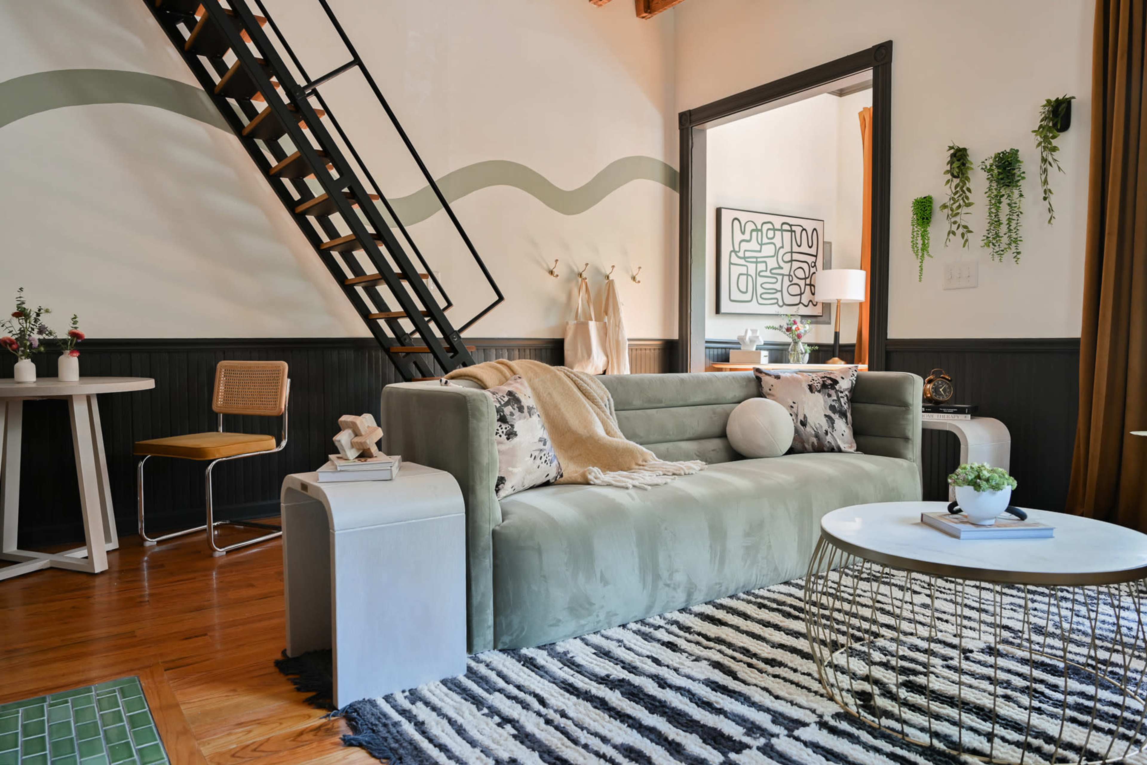 Yellow Brick Road - Cozy Designer Gem, Cabbagetown Image in Cabbagetown, Atlanta, GA