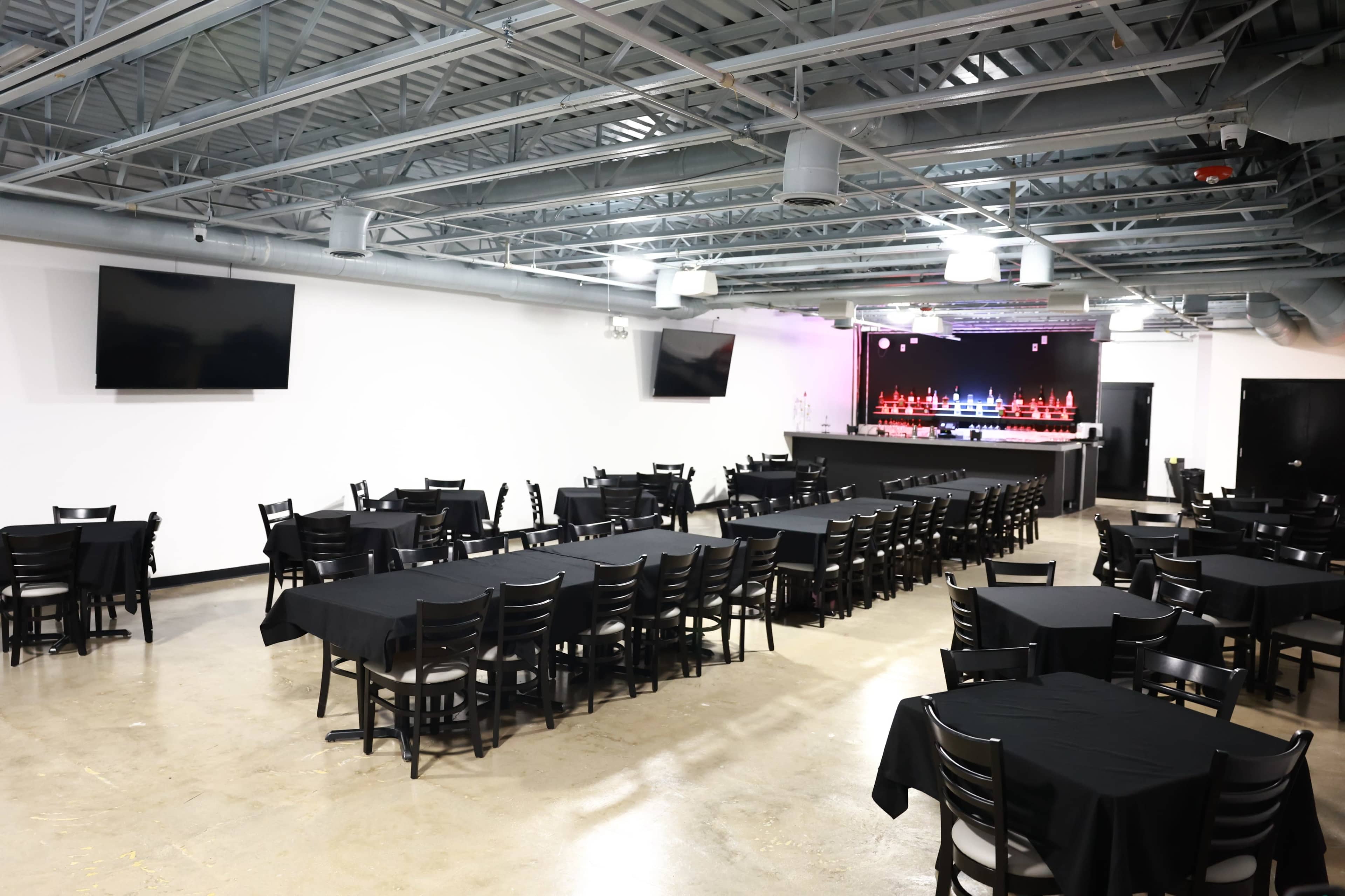 Hidden Gem In Countryside IL Image in Lyons Township, Countryside, IL