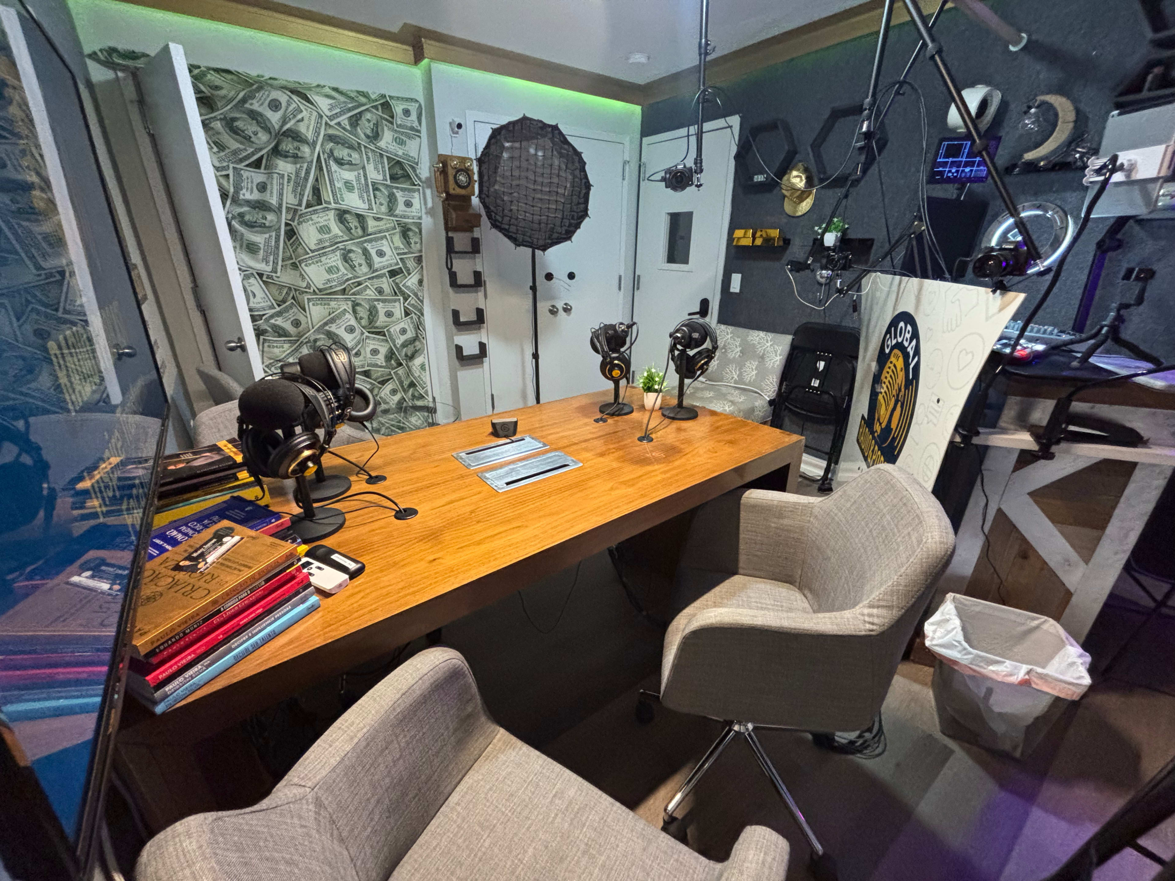 Pro 4-Person Video Podcast Studio Image in Hillside, Hillside, NJ