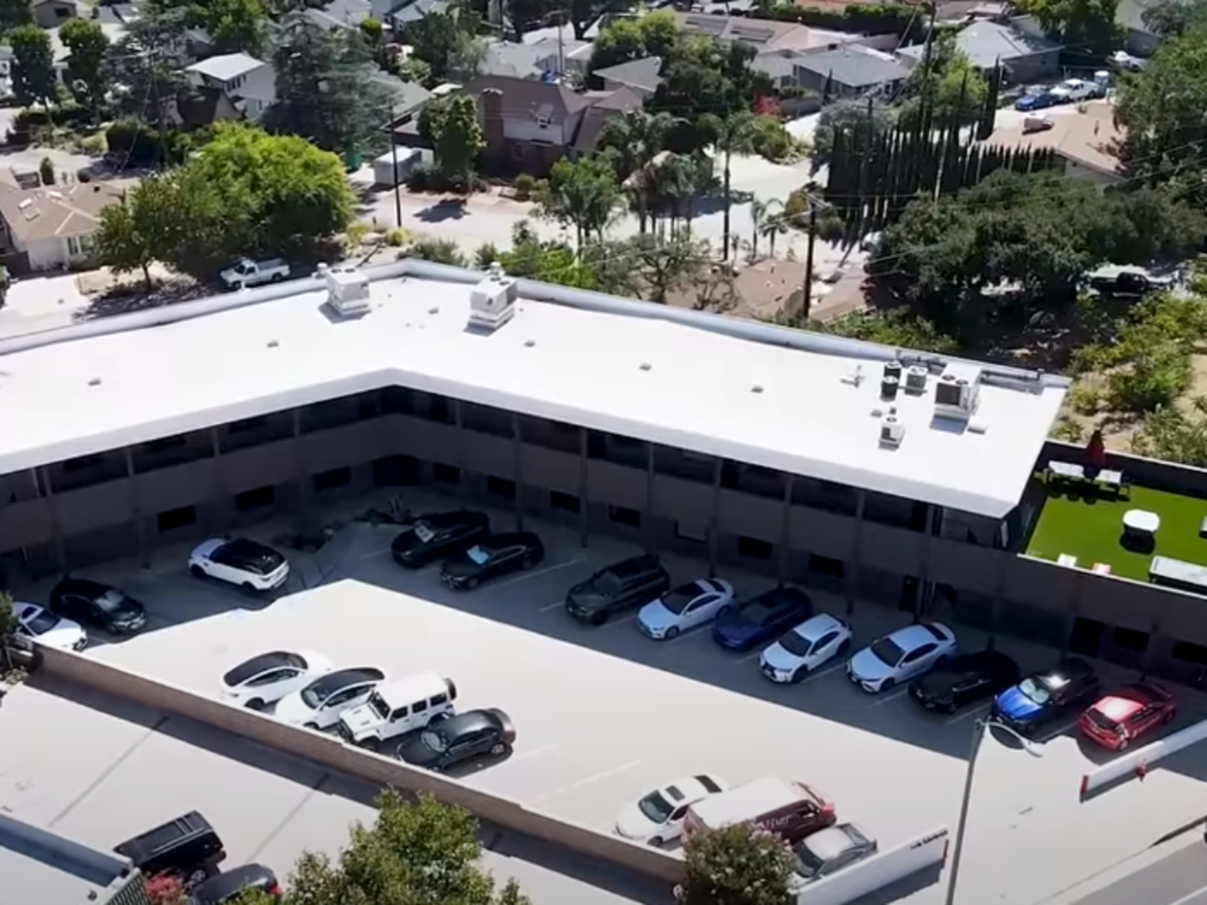 On-Site Parking (Weekend)