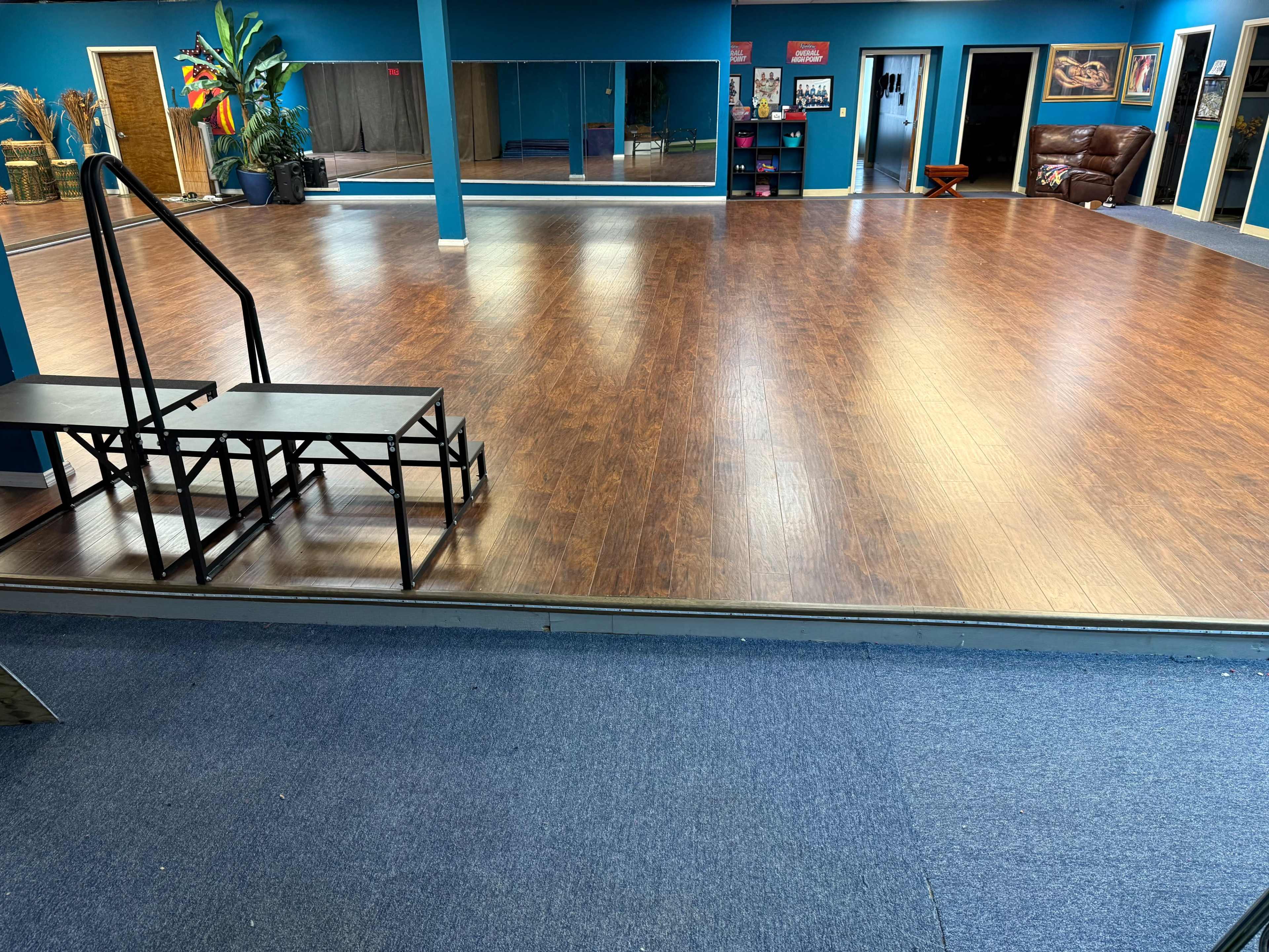 Medium Versatile Event Space for Dance, Parties, and Celebrations Image in Belvedere Park, Decatur, GA
