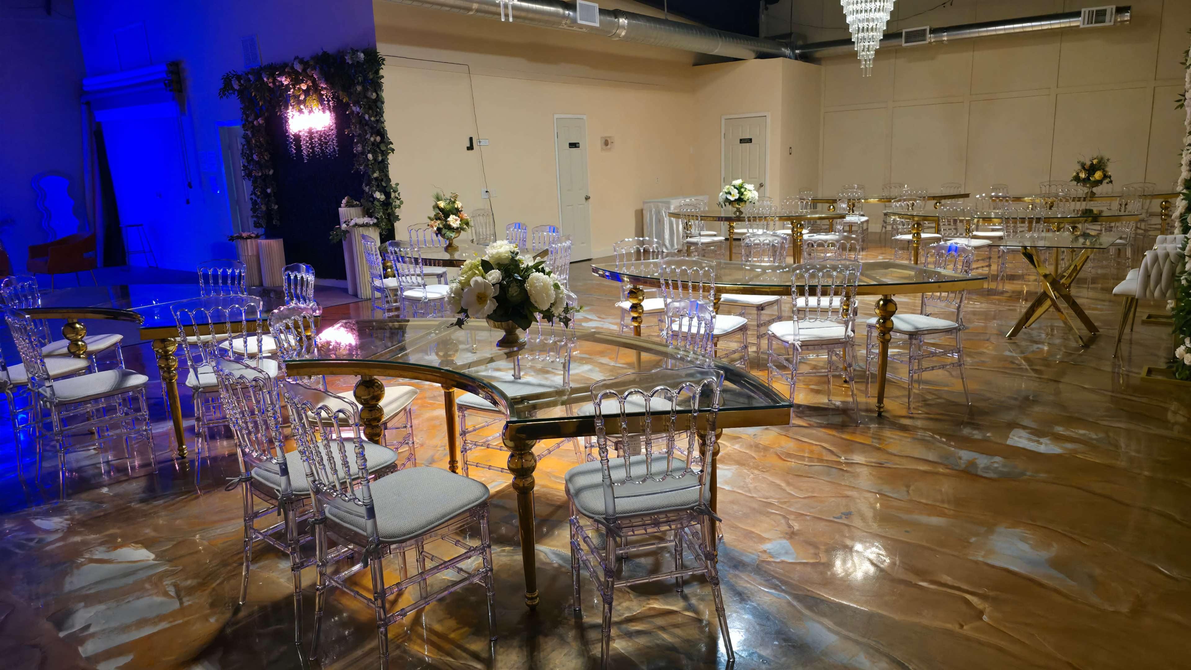 Event Space near IAH Airport Image in Iah / Airport Area, Humble, TX