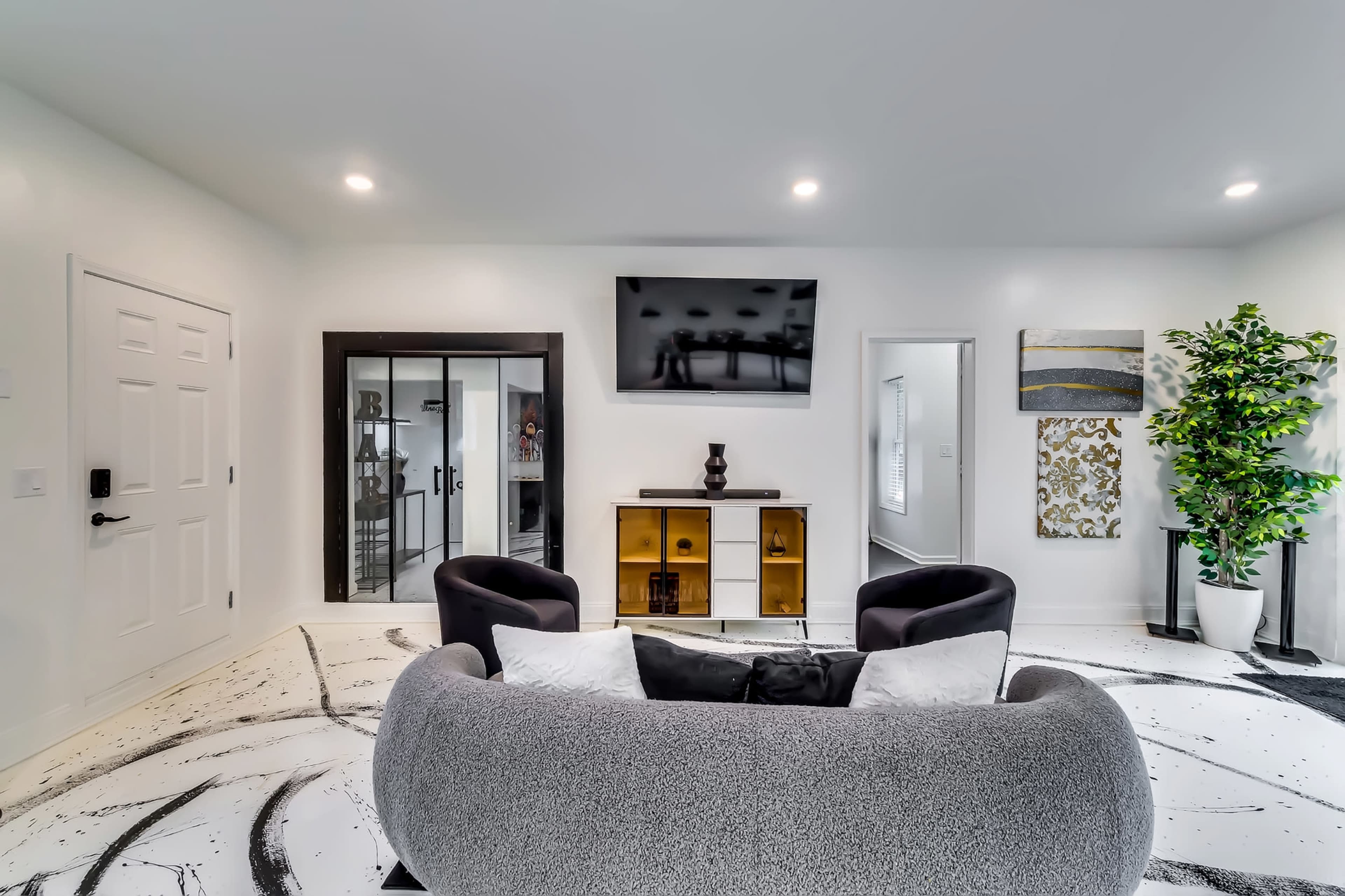 Unique Modern Experience in Decatur Image in , Decatur, GA