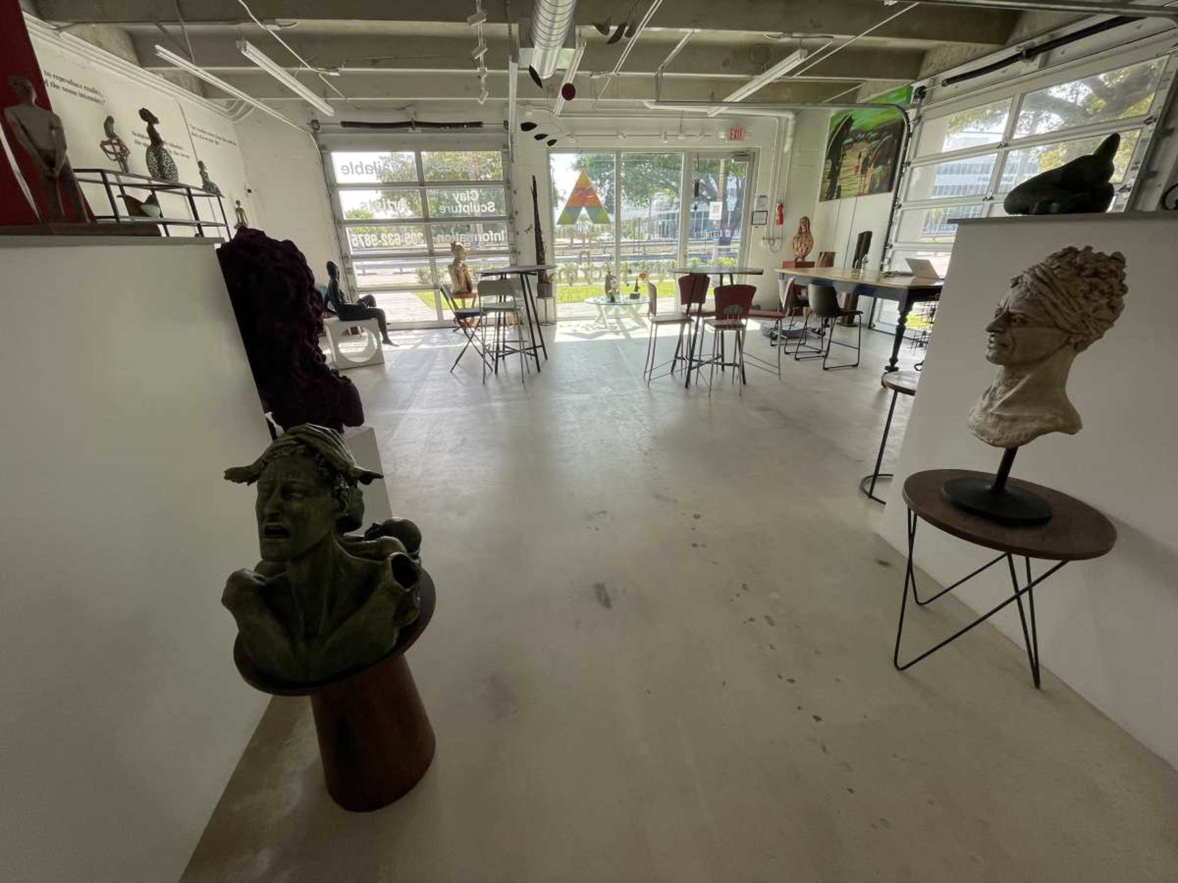 Art Gallery - Urban Style with space for events Image in Hallandale Beach, Hallandale Beach, FL