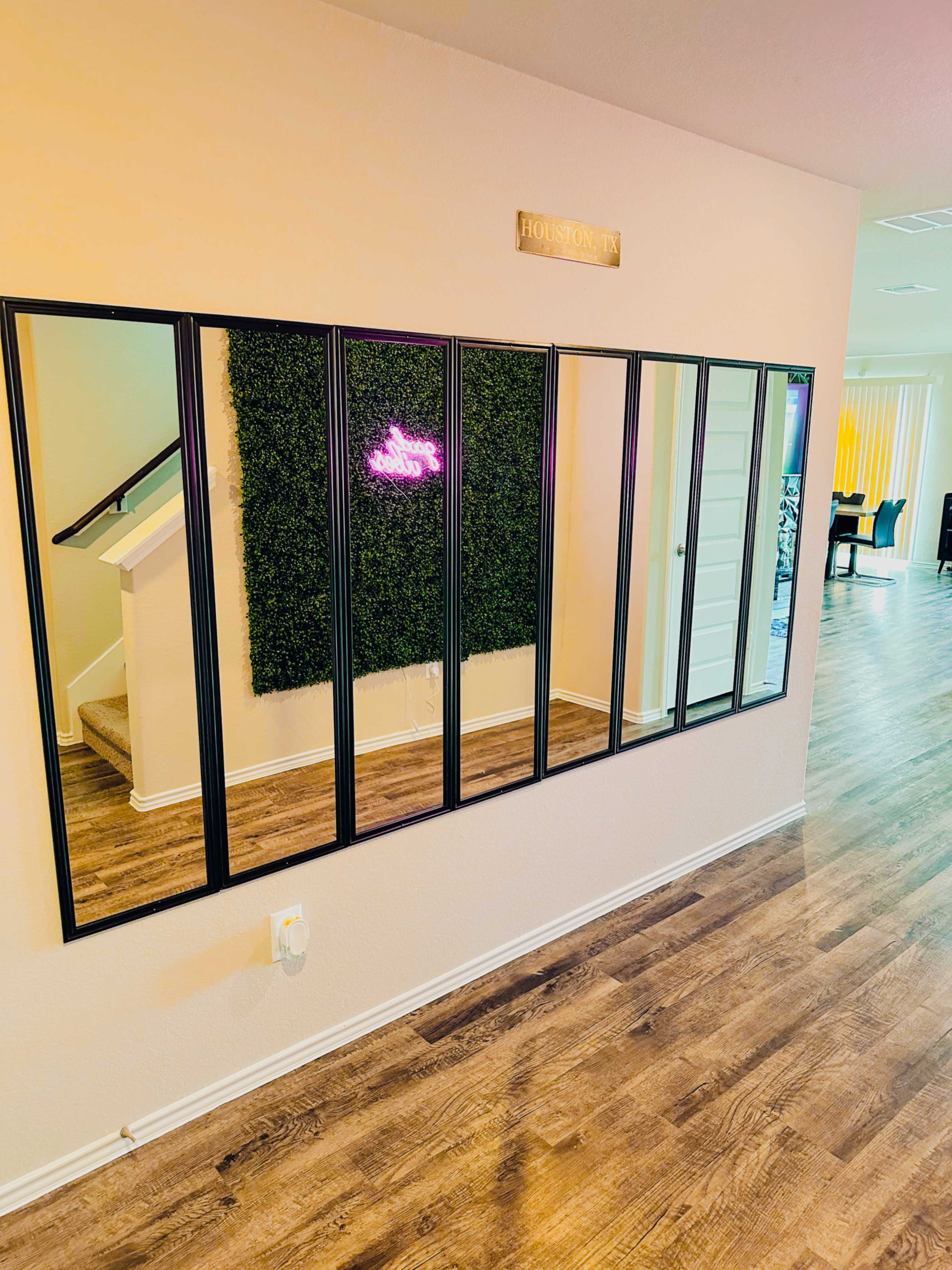 Houston Vybez | Basketball Court + Cozy Stay Image in East Little York / Homestead, Houston, TX