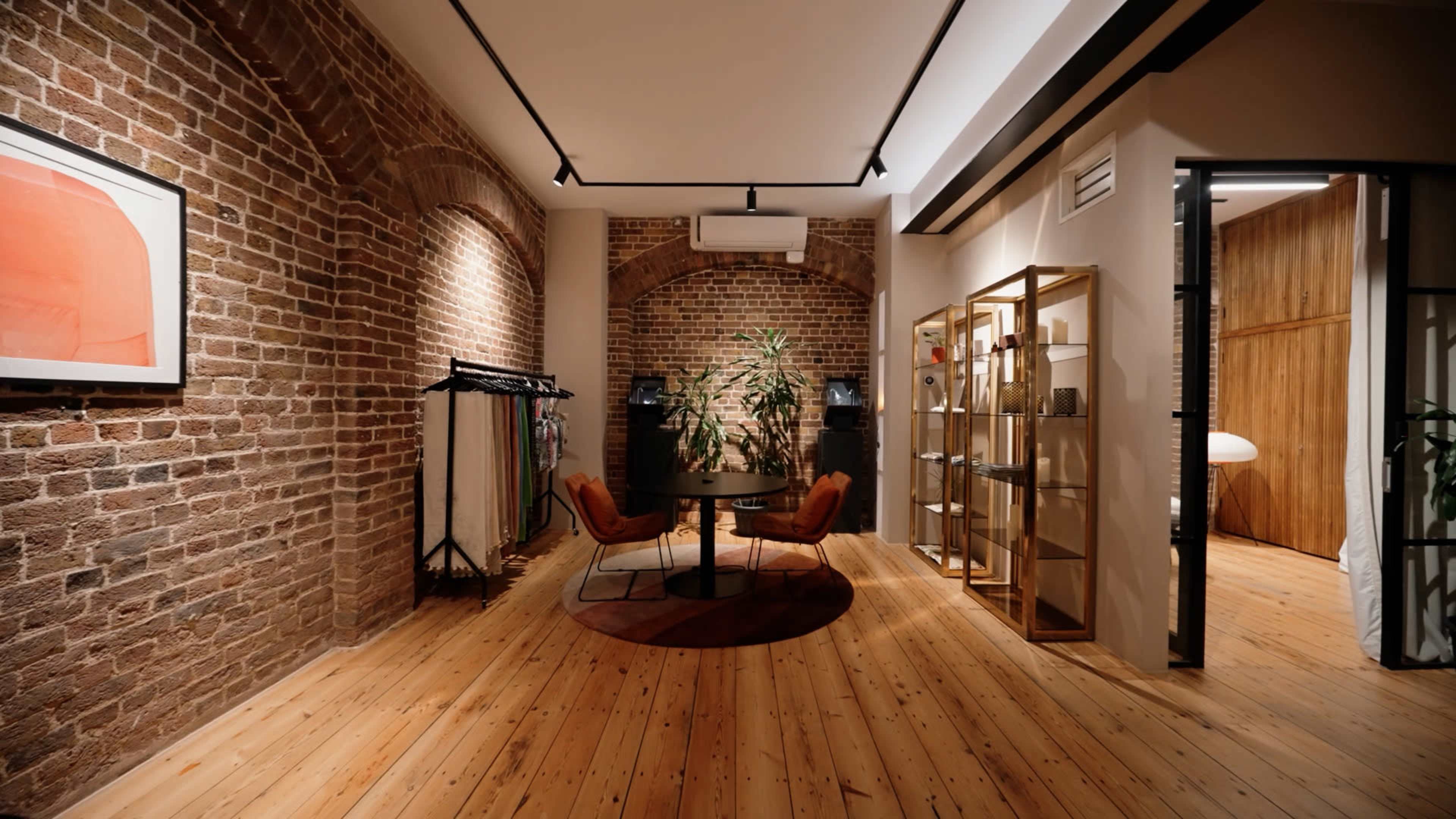 Central London 'New York Style' Loft and Studio Image in West End, London, ENG