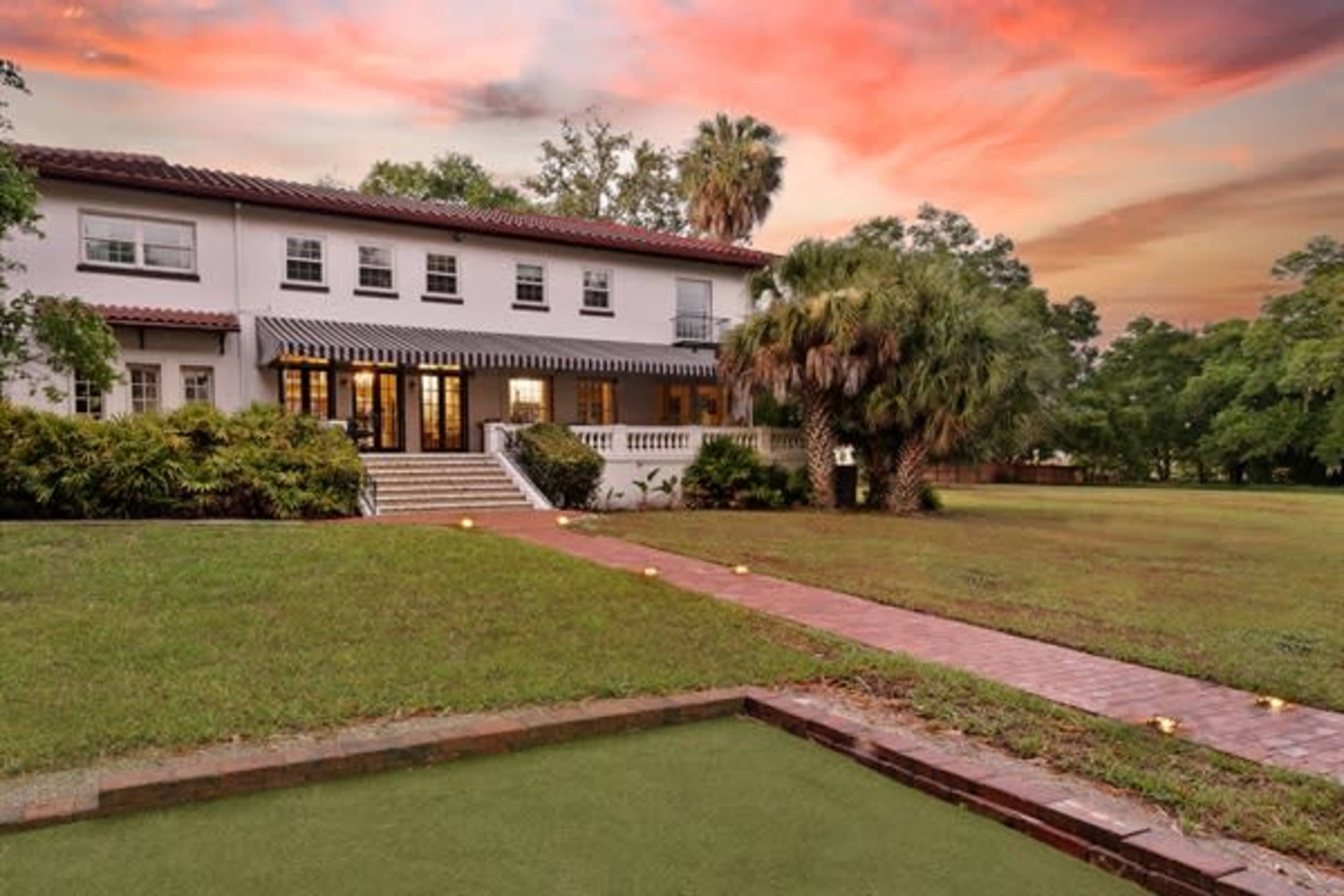 Historic Mediterranean Villa Image in Edgewood, Orlando, FL