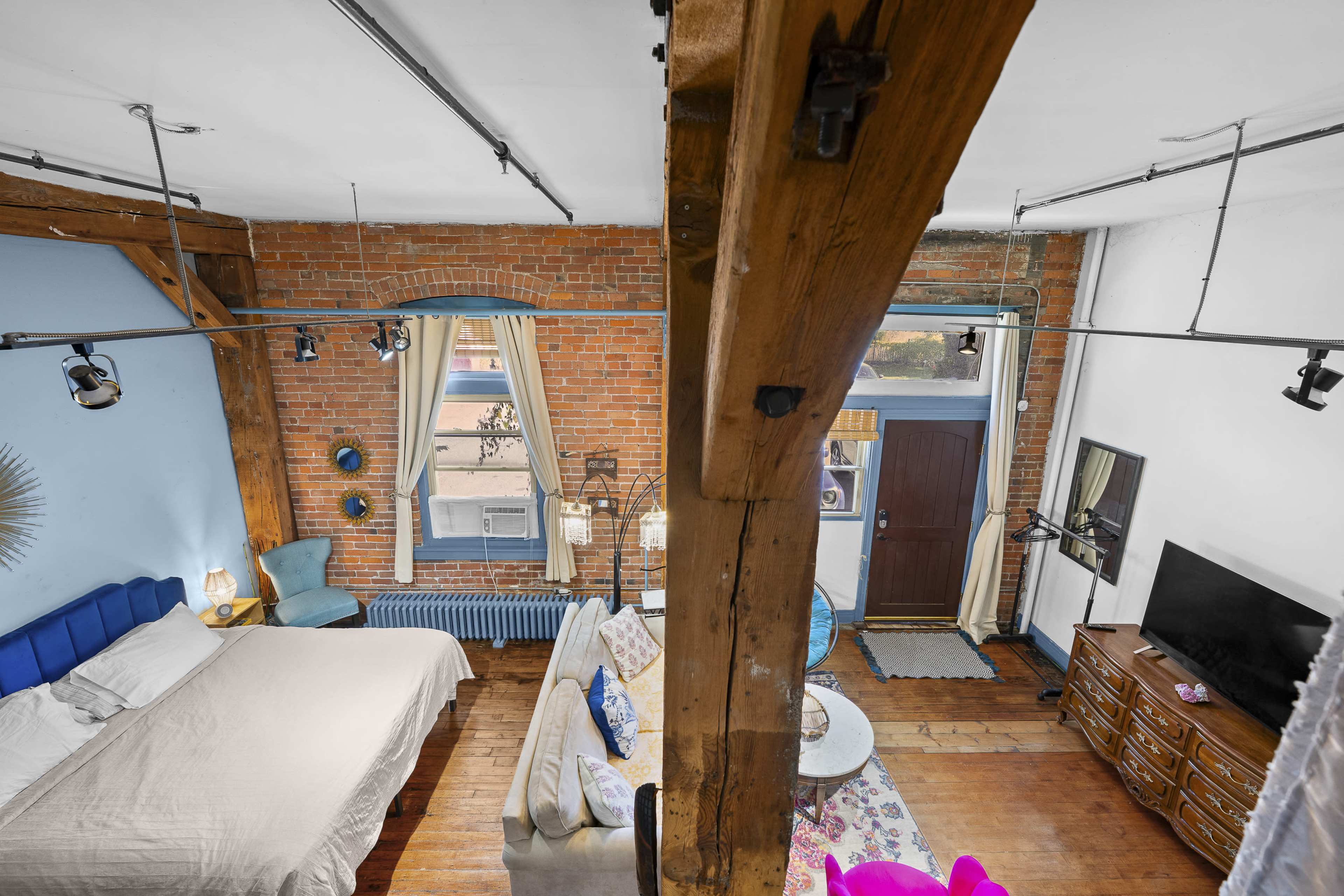 Loft w beautiful decor and furnishing Image in Russell Industrial, Detroit, MI