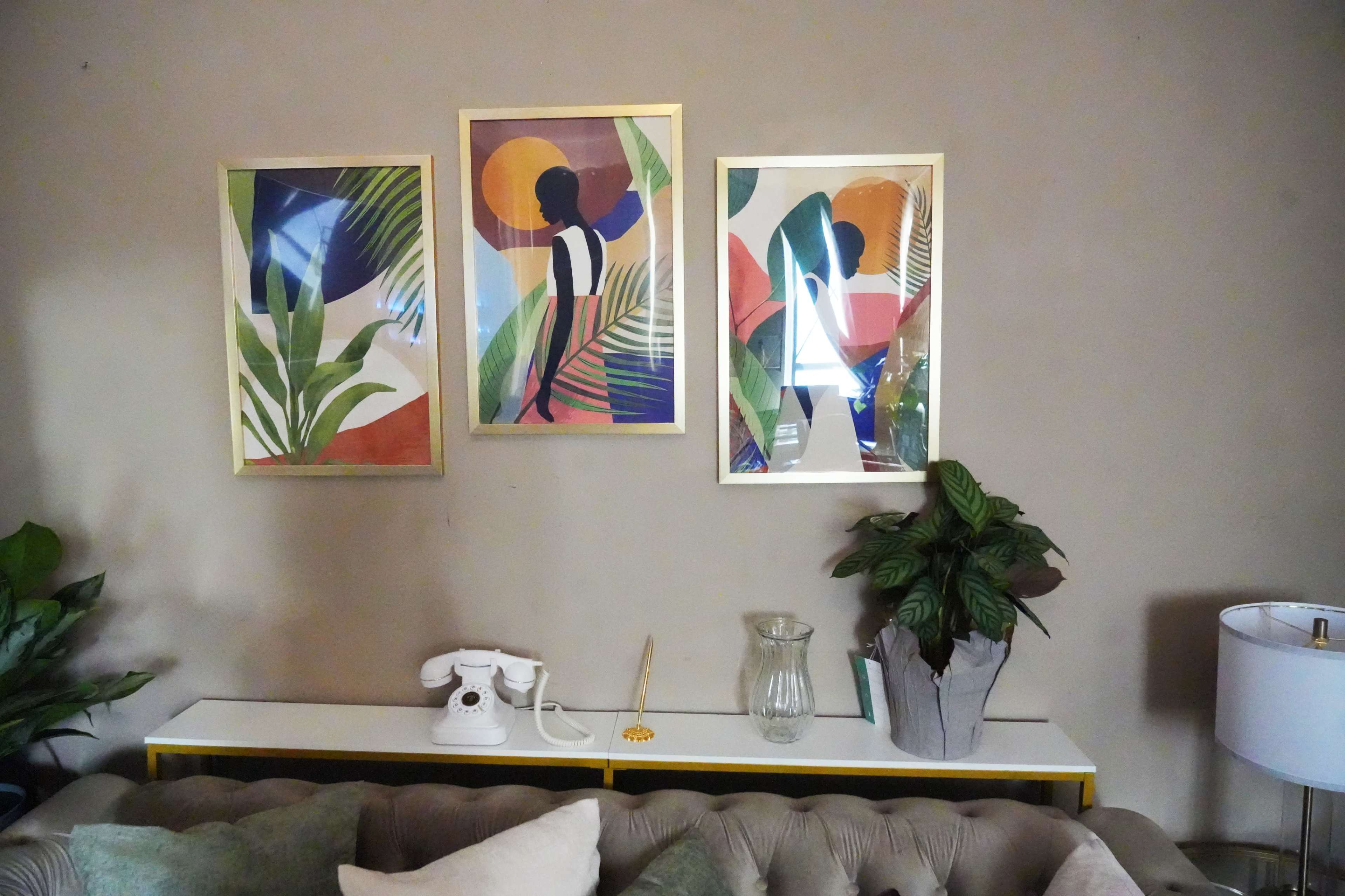 Historic Harlem Living Room for Film, Podcast and Creative Productions Image in Harlem, New York, NY
