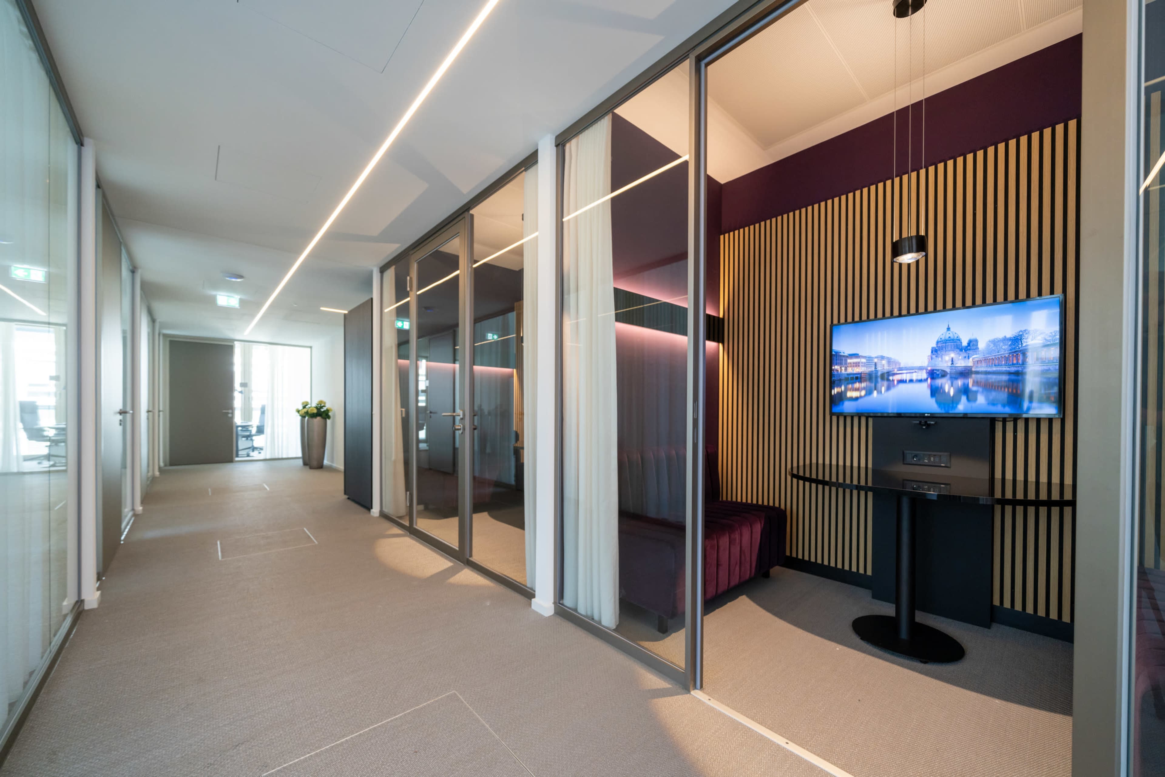 Stilvoller Digital Room als Podcast Studio – zentrale Lage in Stuttgart Image in Rathaus, Stuttgart