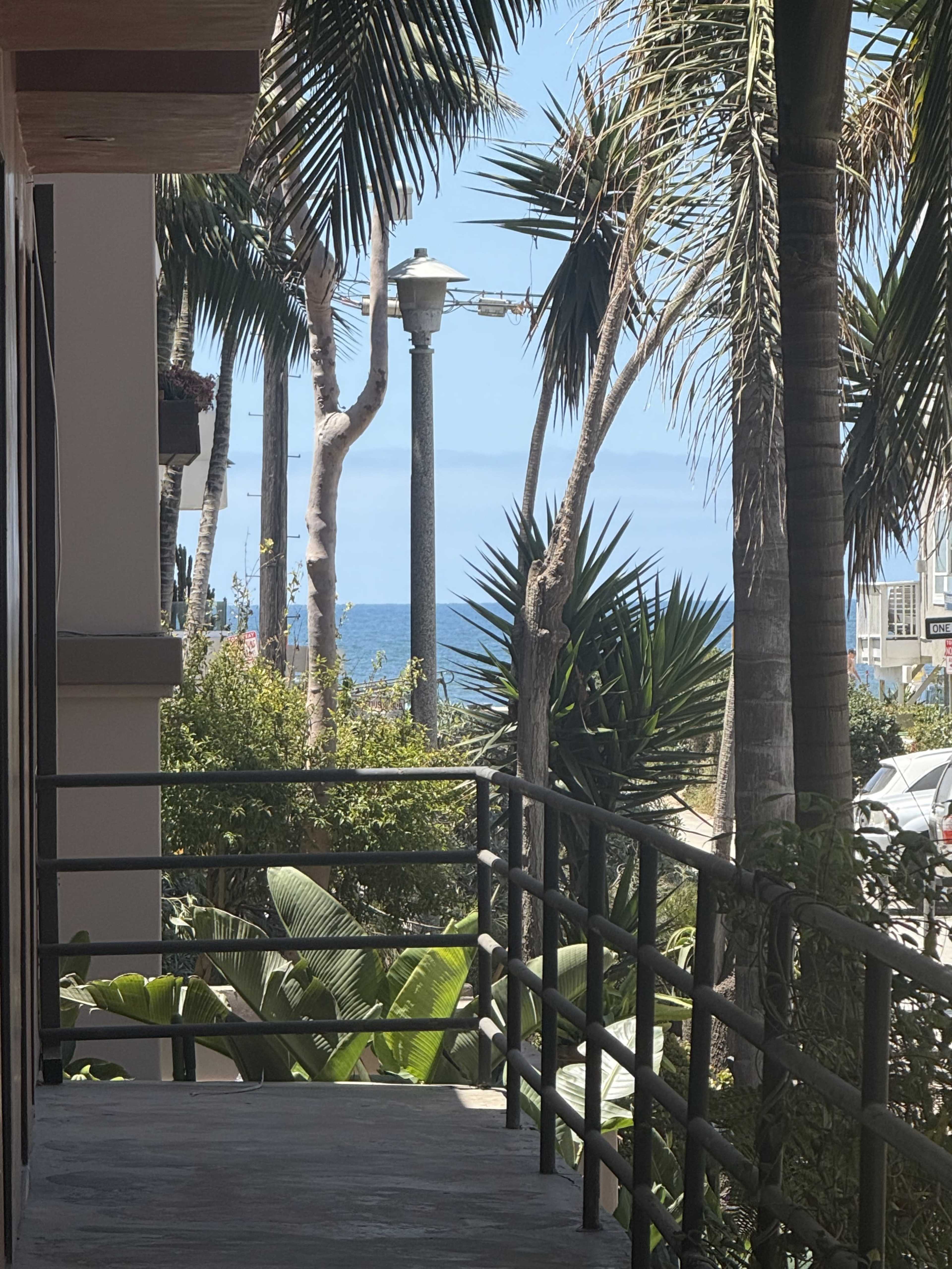 Foot Steps from the Beach, Professional ,and Fun Image in Venice, Marina del Rey, CA