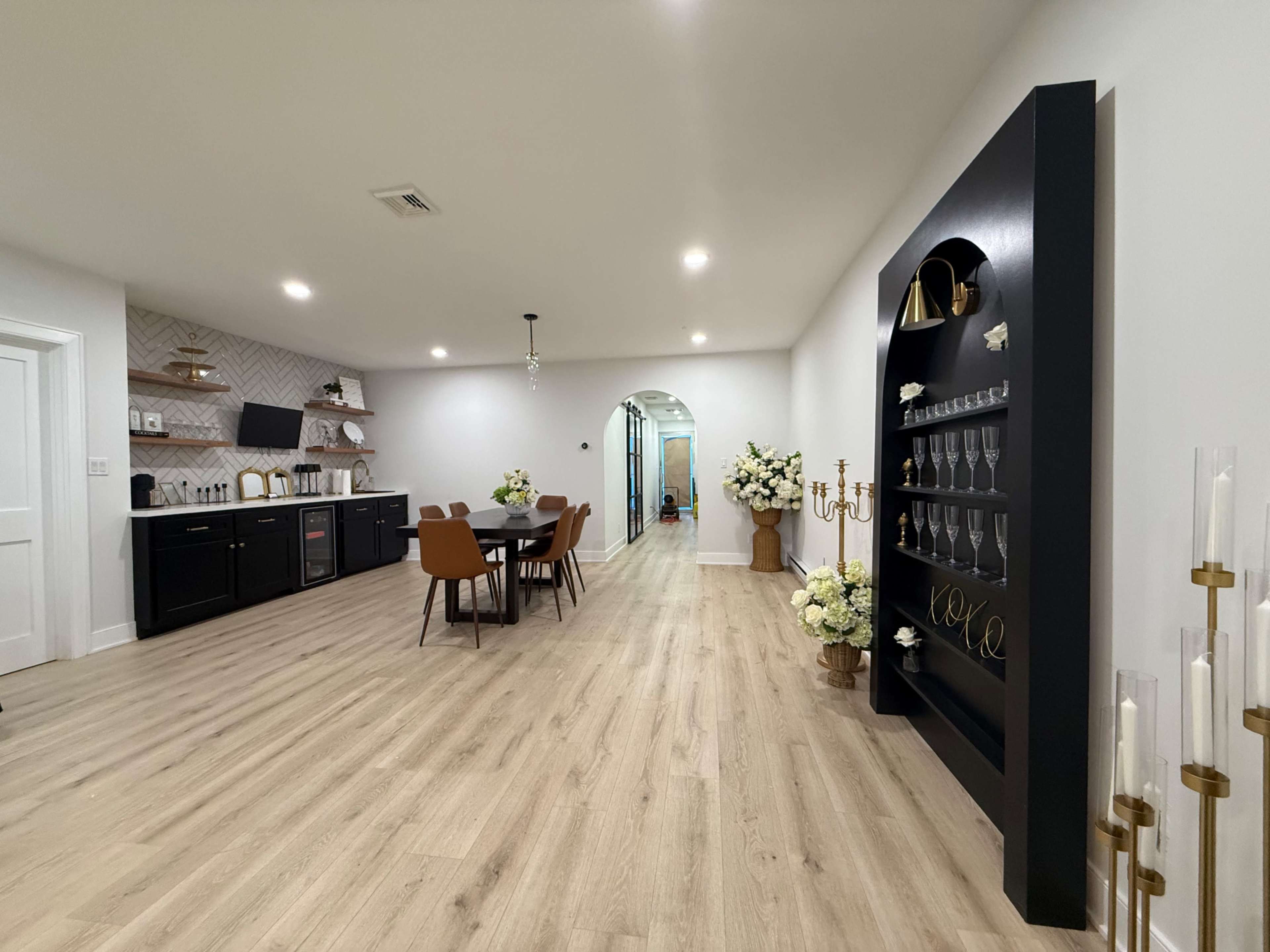 Up to 30 people space for intimate gatherings. Image in Hempstead, Baldwin, NY