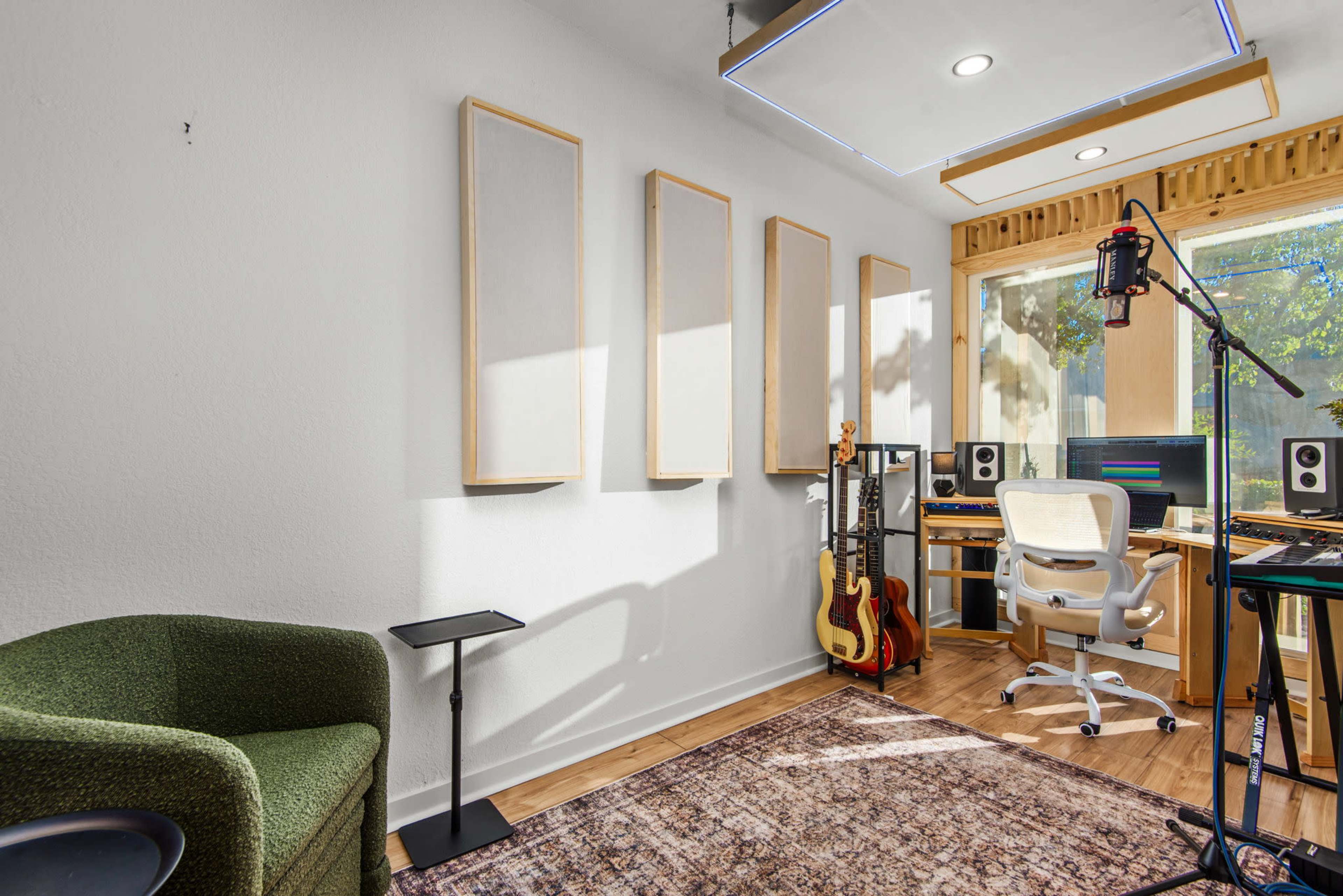 Light-Filled Creative Recording Studio in Westlake Village Image in Westlake Village, Westlake Village, CA